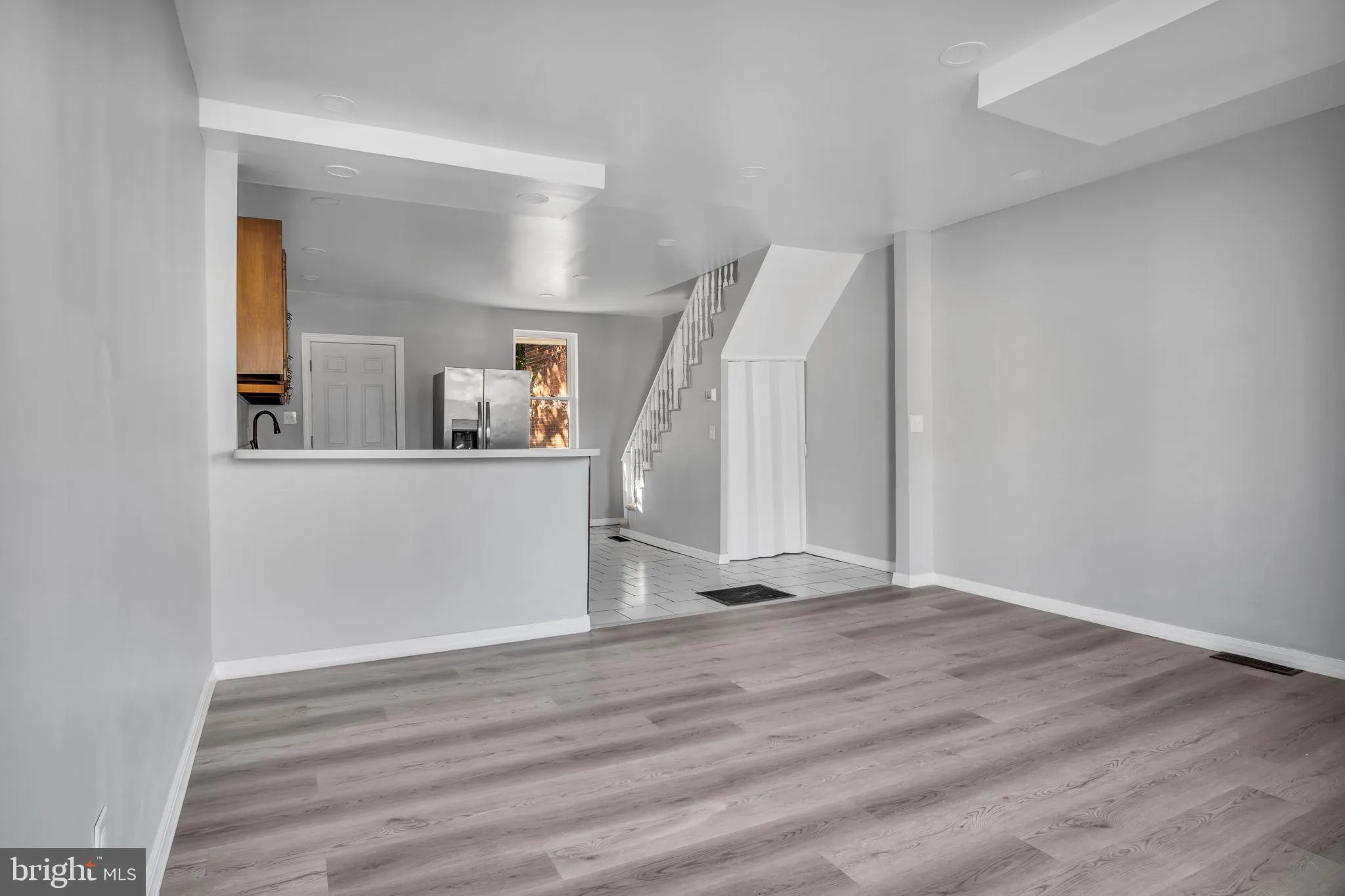 York, Pennsylvania 17401, United States, 3 Bedrooms Bedrooms, ,1 BathroomBathrooms,Residential,Pending,38343