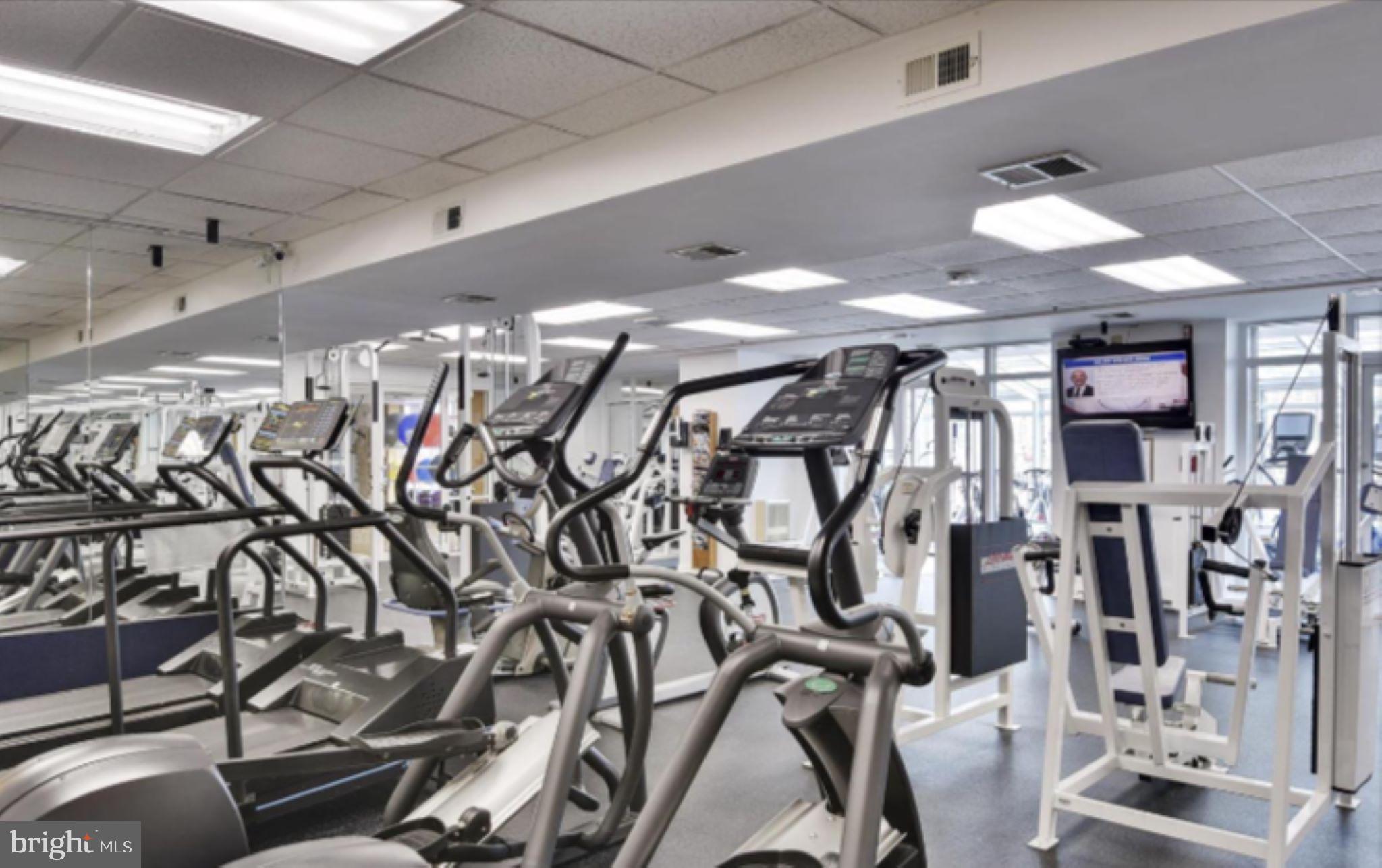 HARBORVIEW CONDOMINIUMS - Residential Lease