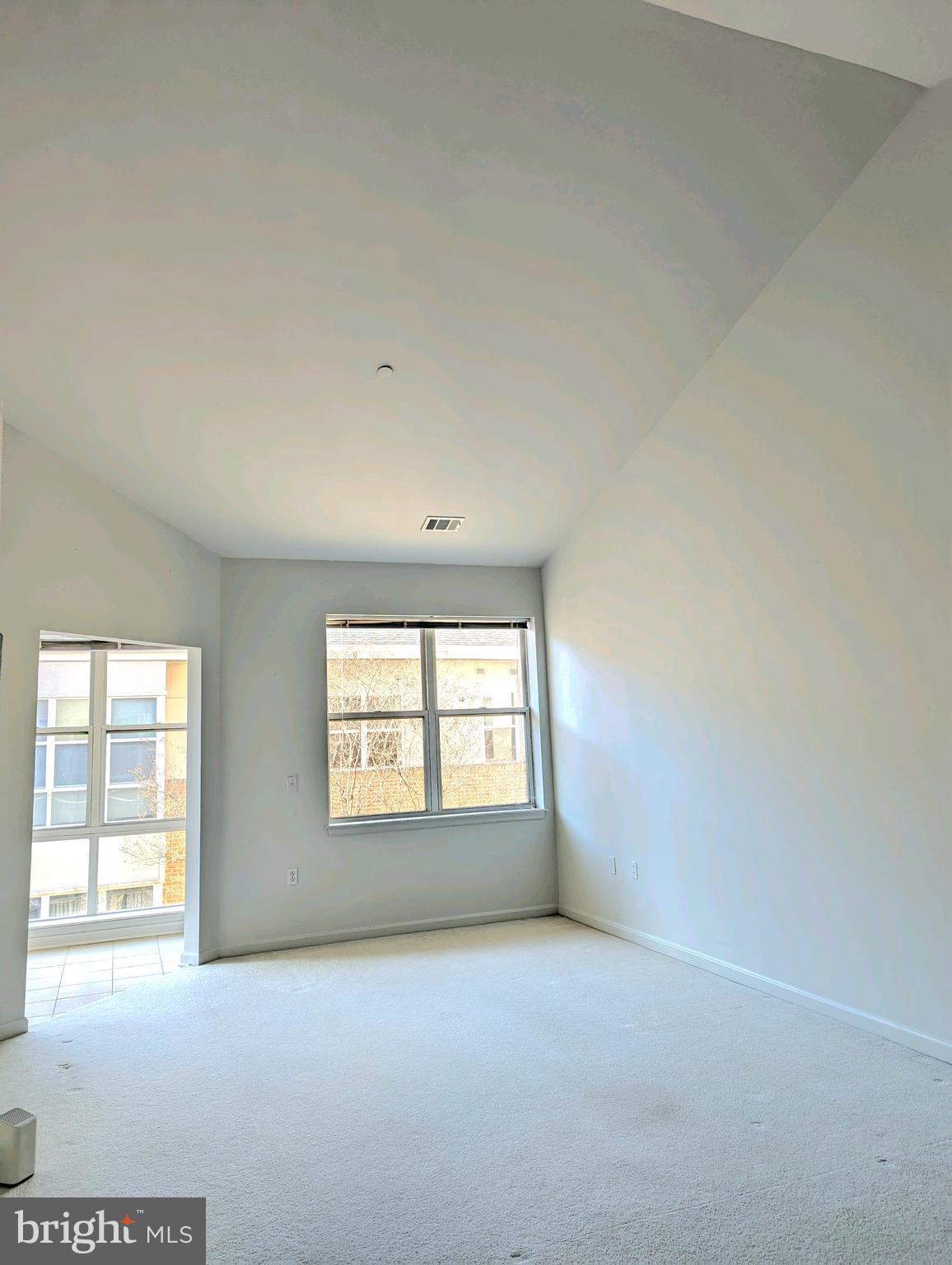 HARBORVIEW CONDOMINIUMS - Residential Lease