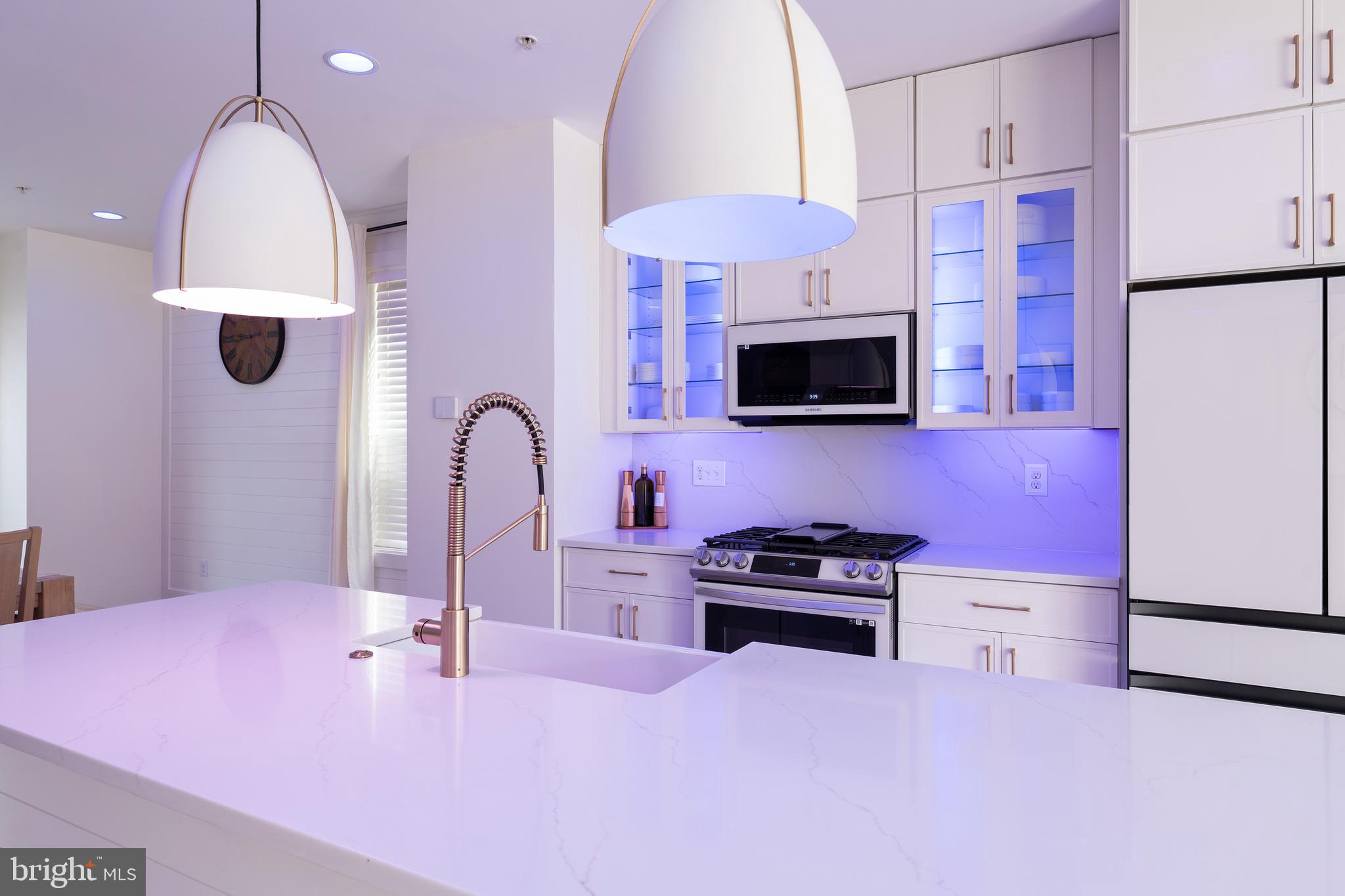 CABIN BRANCH - Residential