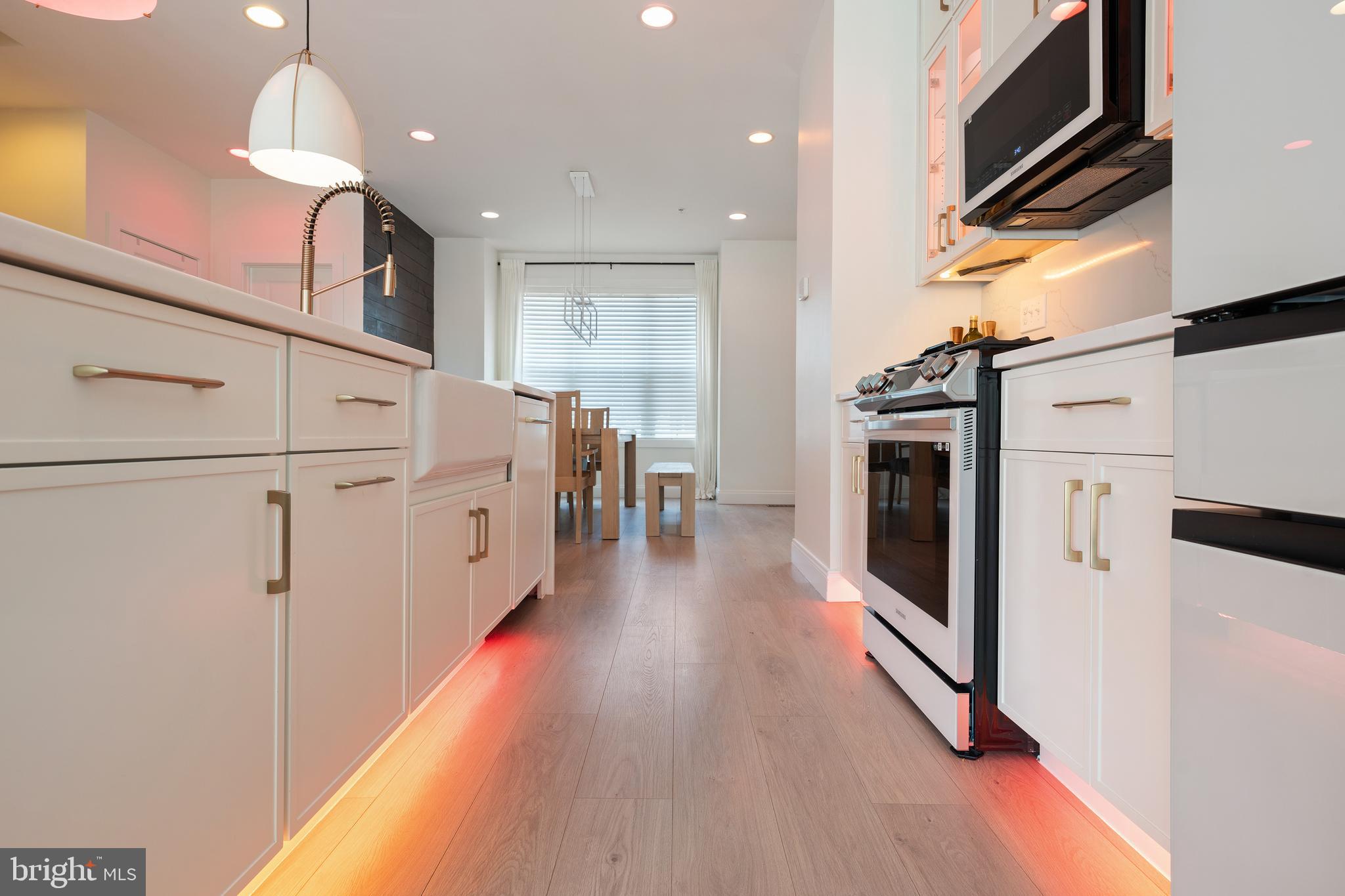 CABIN BRANCH - Residential