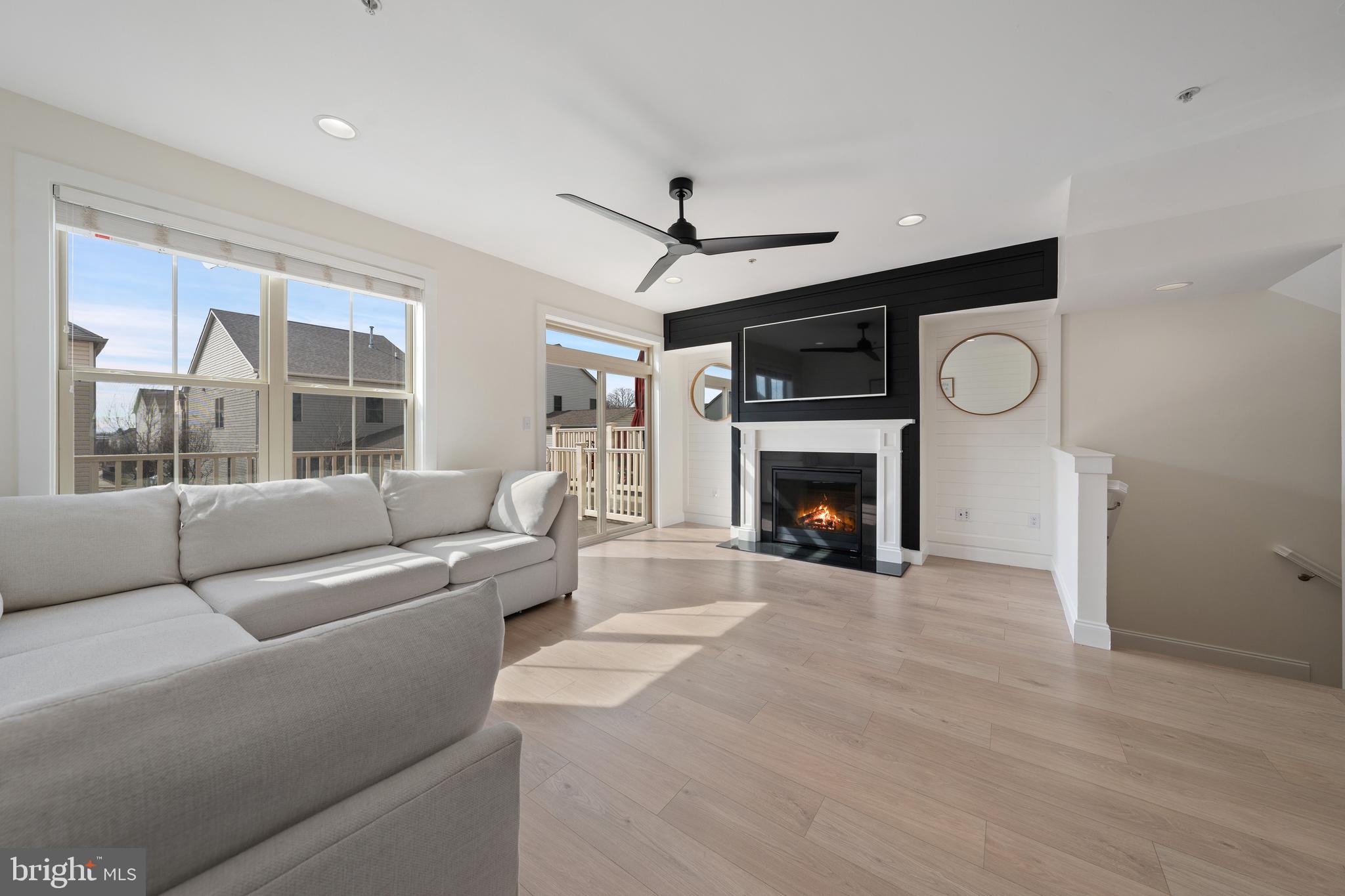 CABIN BRANCH - Residential