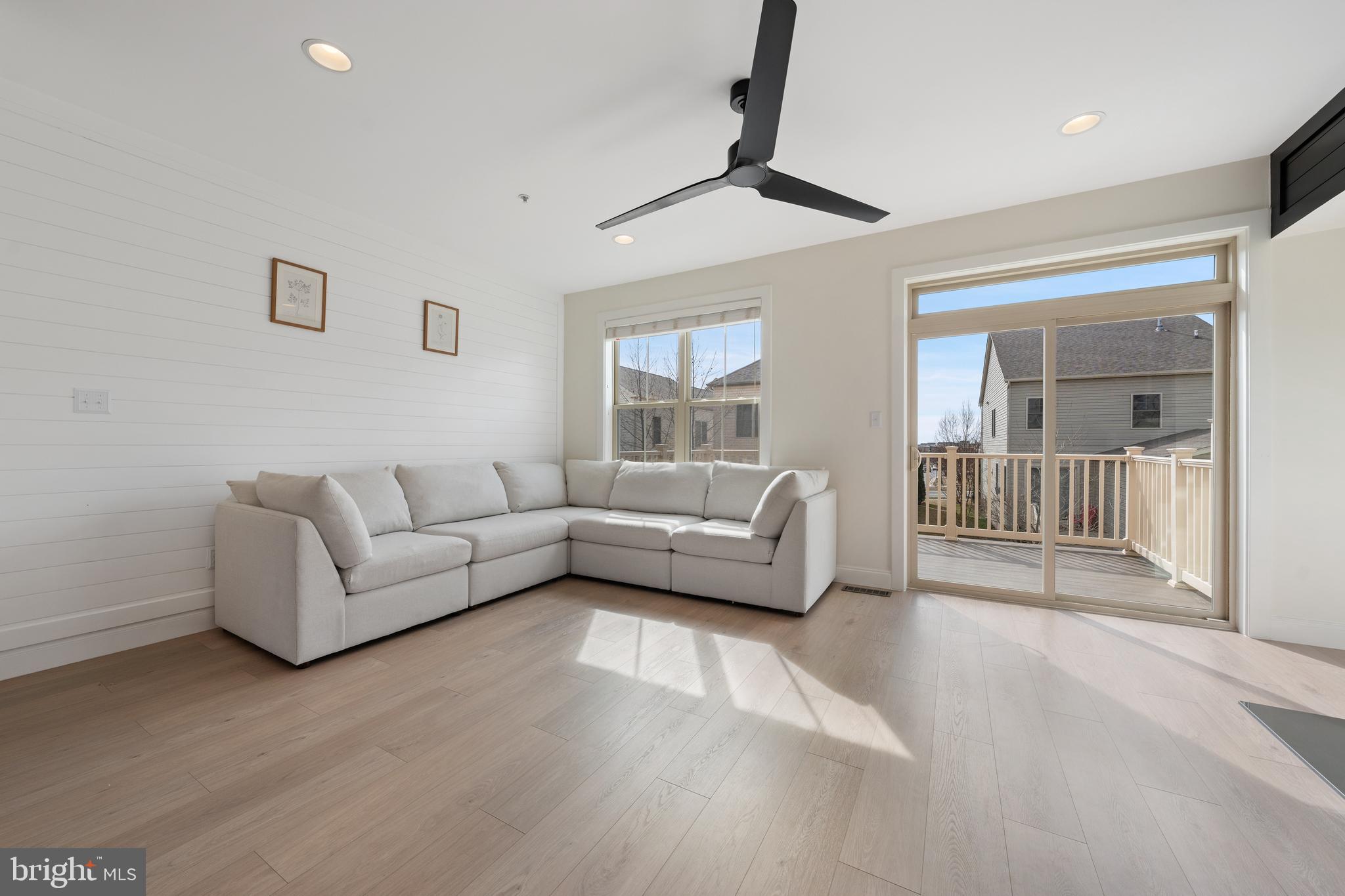 CABIN BRANCH - Residential