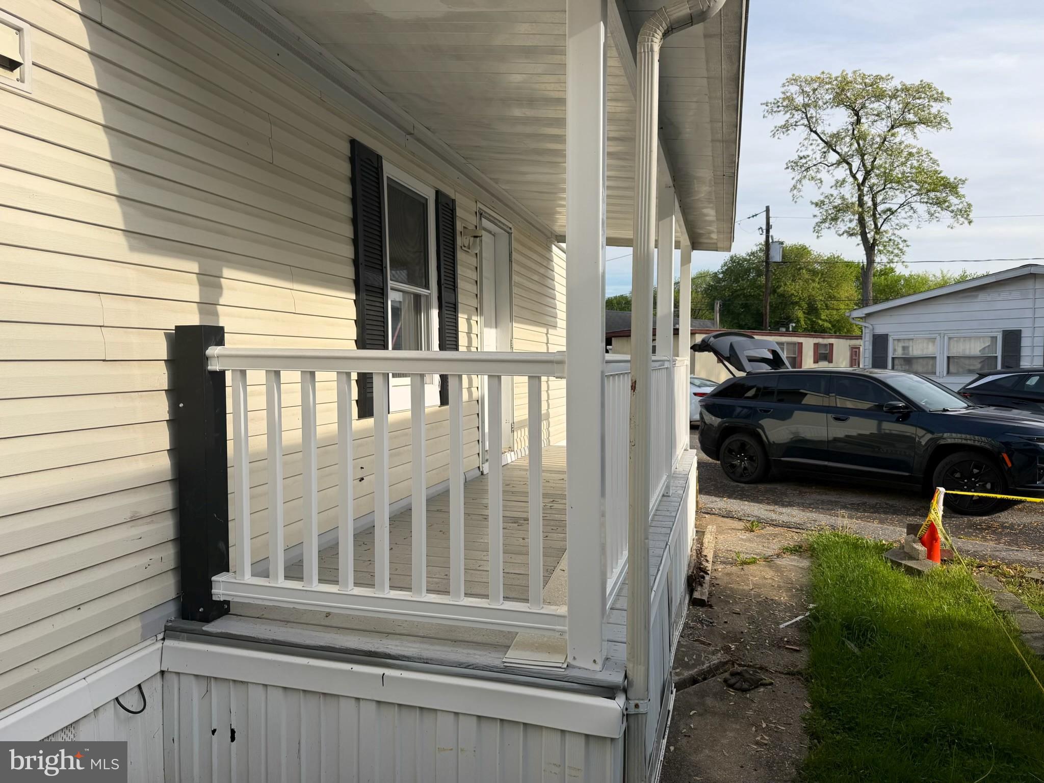 LISA LAKE MBH PARK - Residential