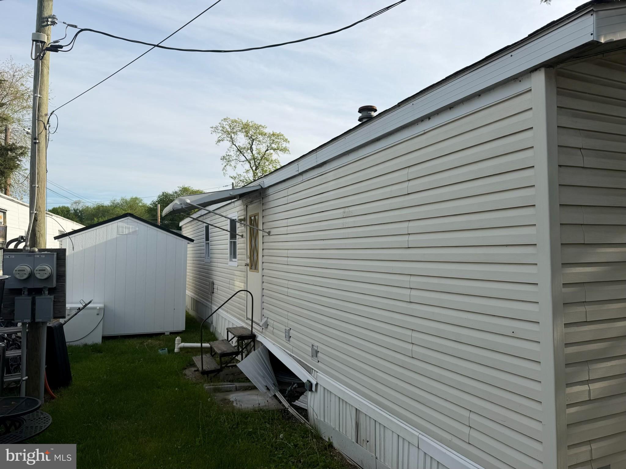 LISA LAKE MBH PARK - Residential