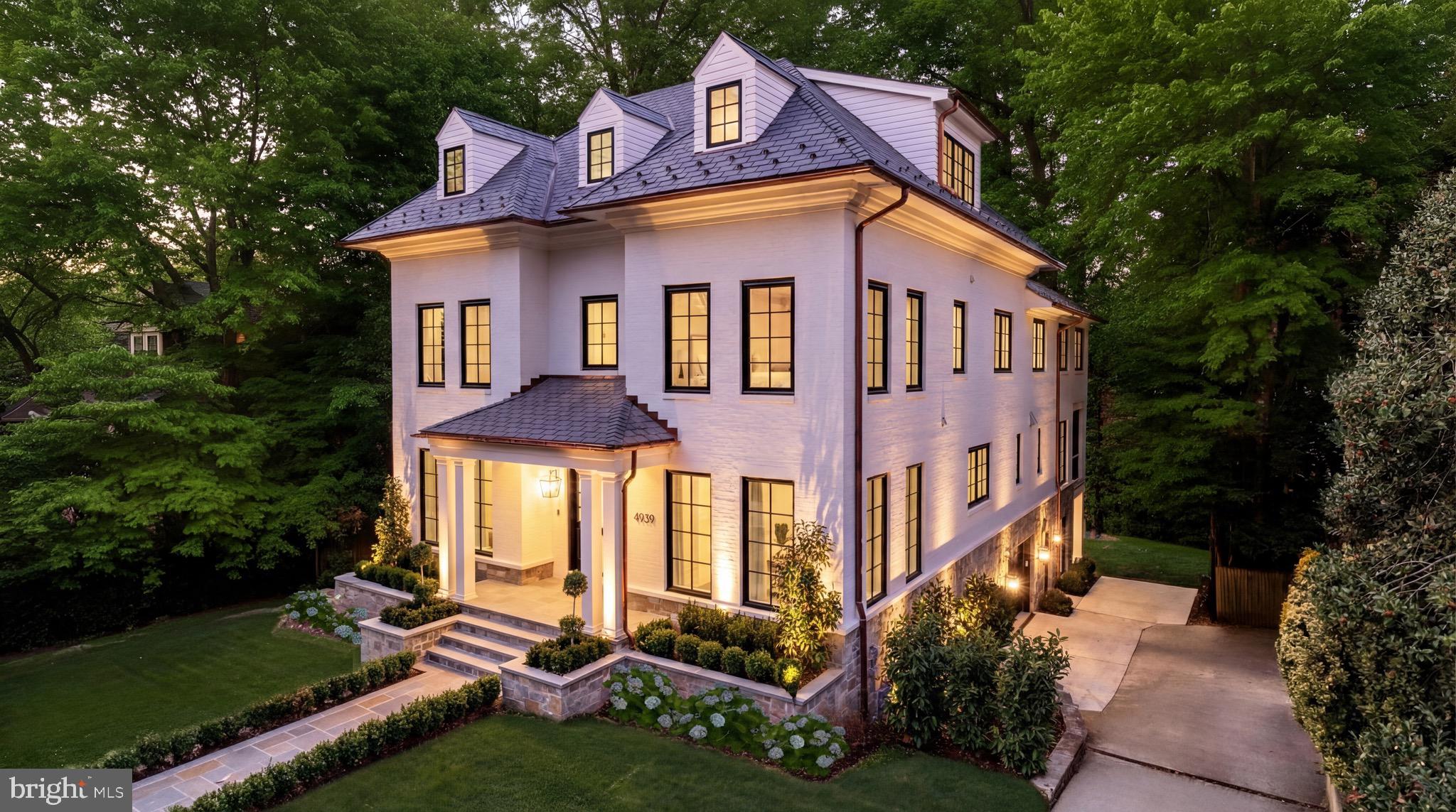 SPRING VALLEY - Residential
