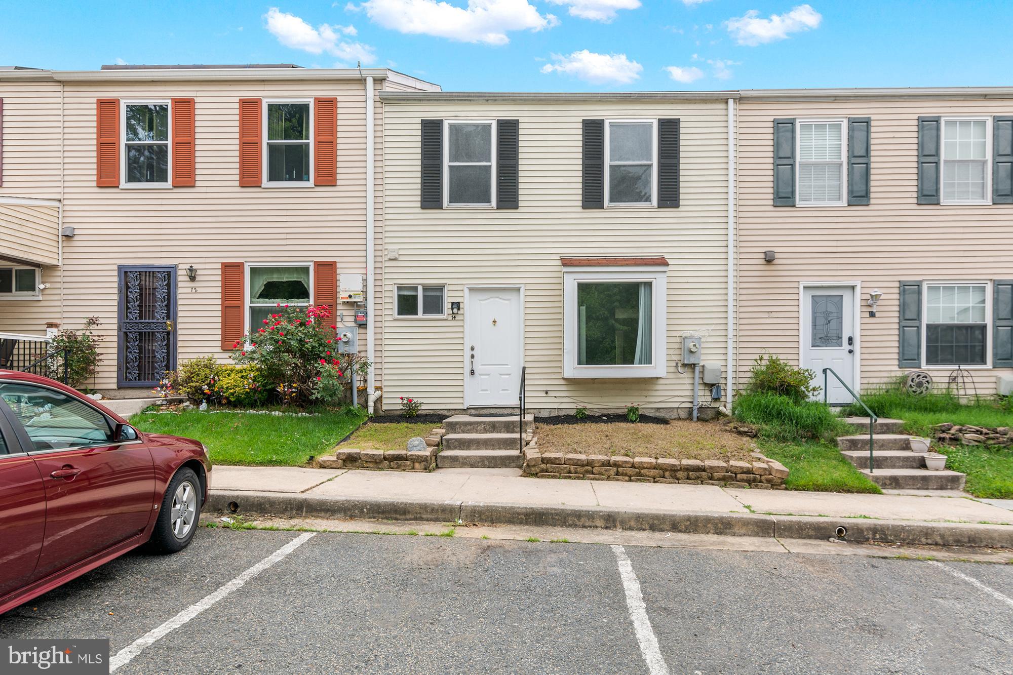 14 ENSIGN COURT