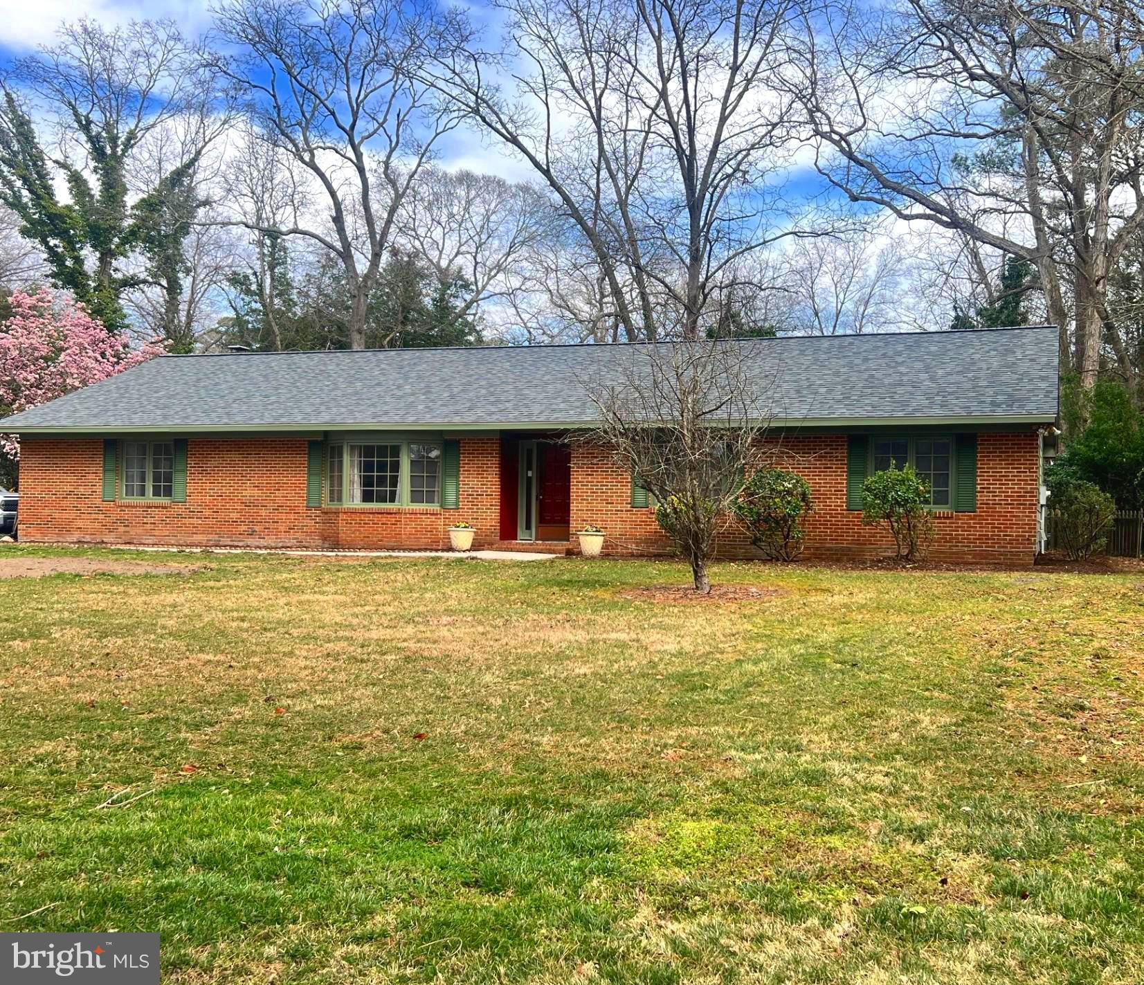 AVALON PARK - Residential