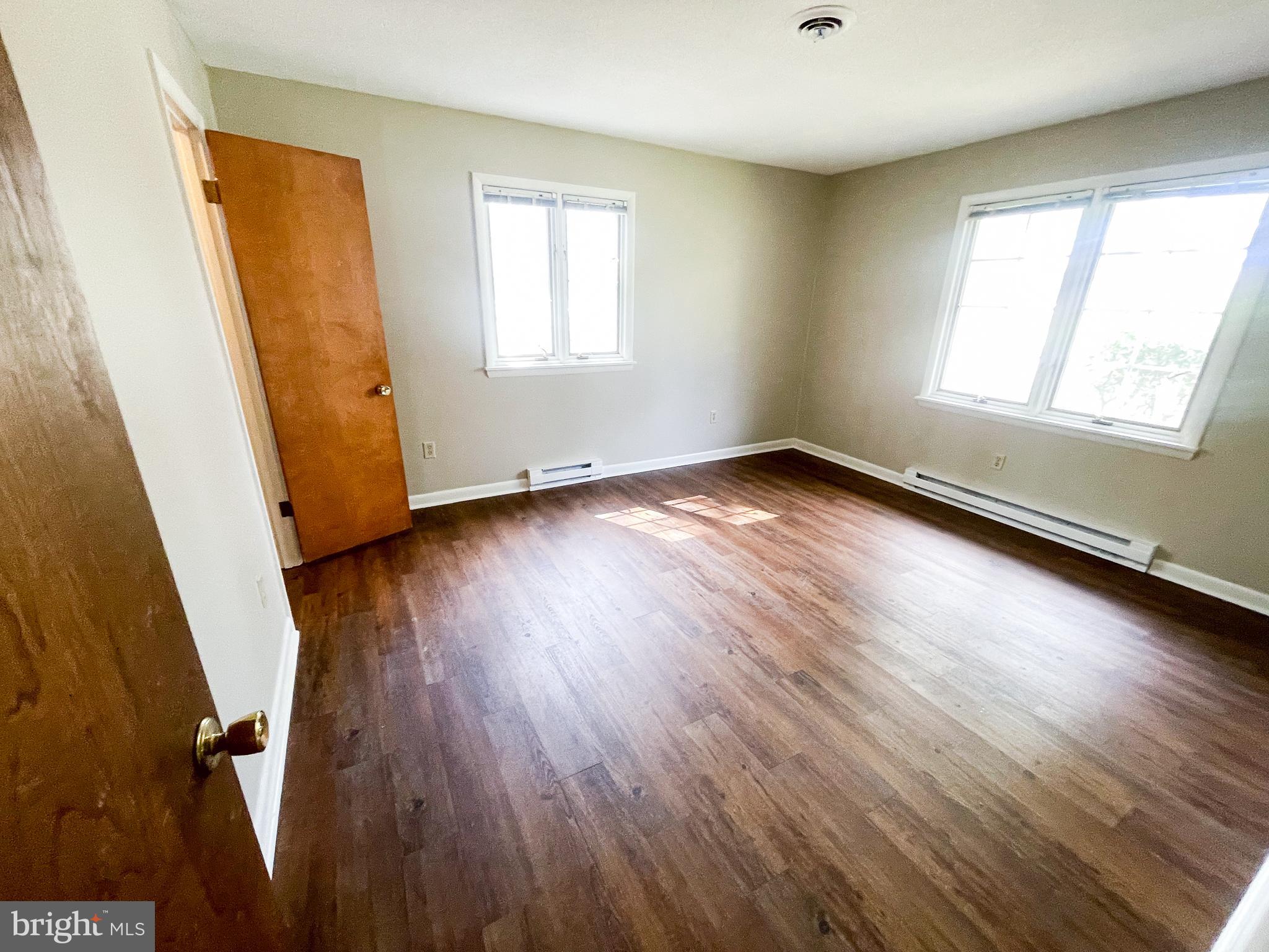 AVALON PARK - Residential