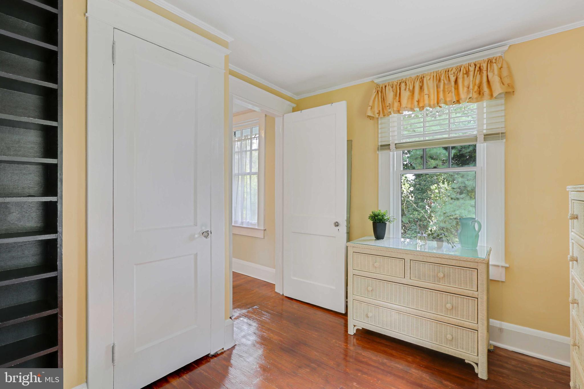 MOUNT WASHINGTON - Residential