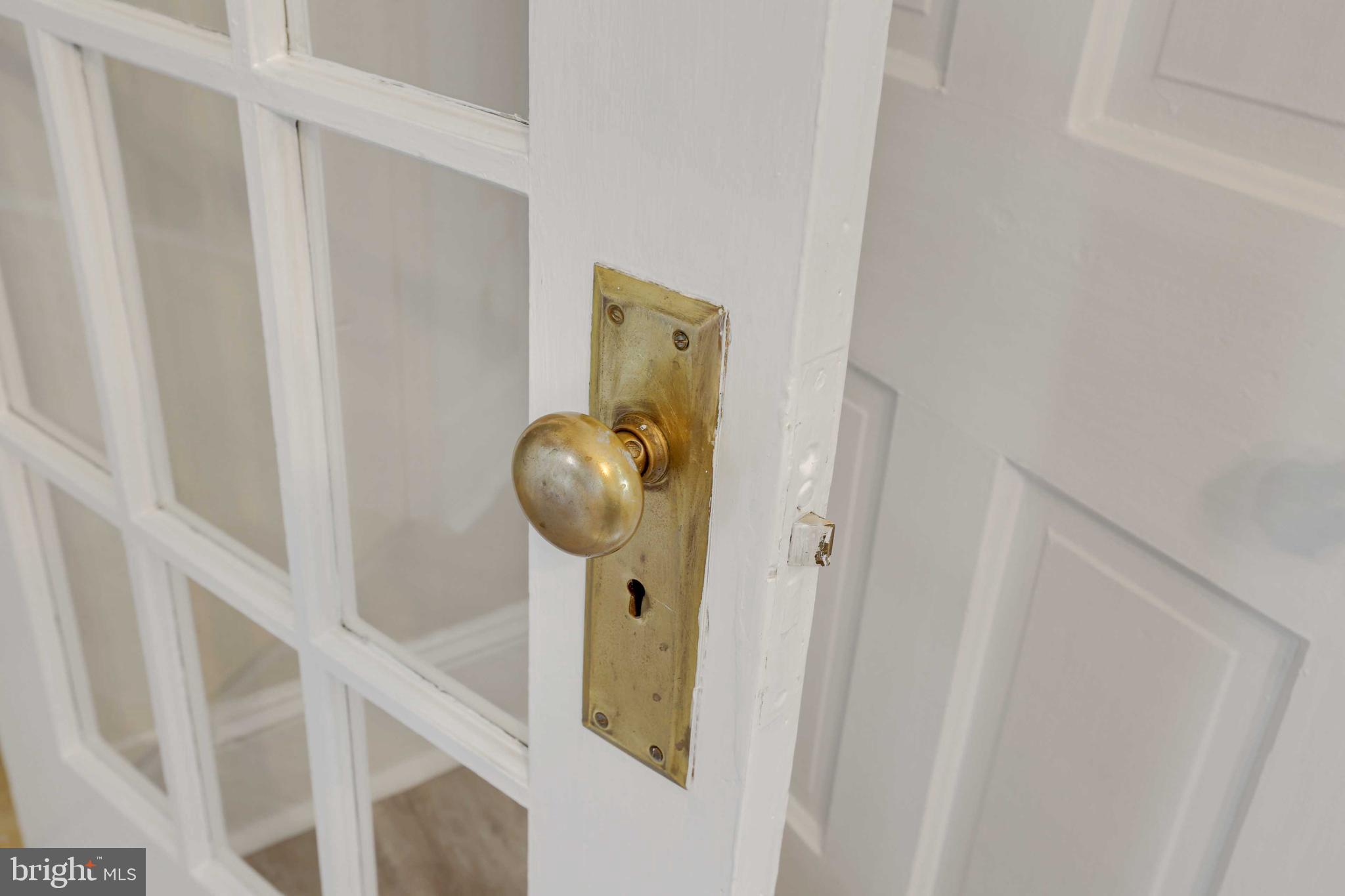 MOUNT WASHINGTON - Residential