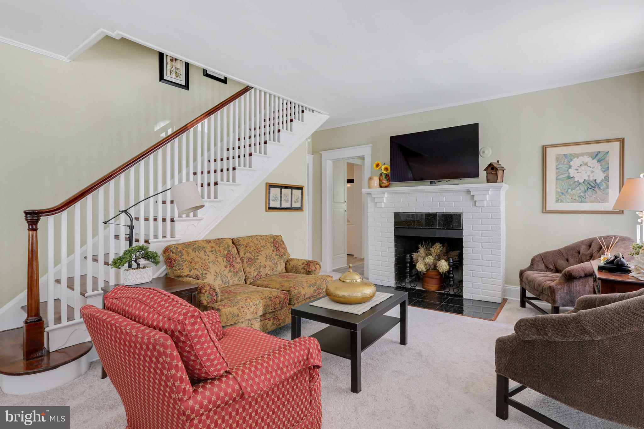 MOUNT WASHINGTON - Residential