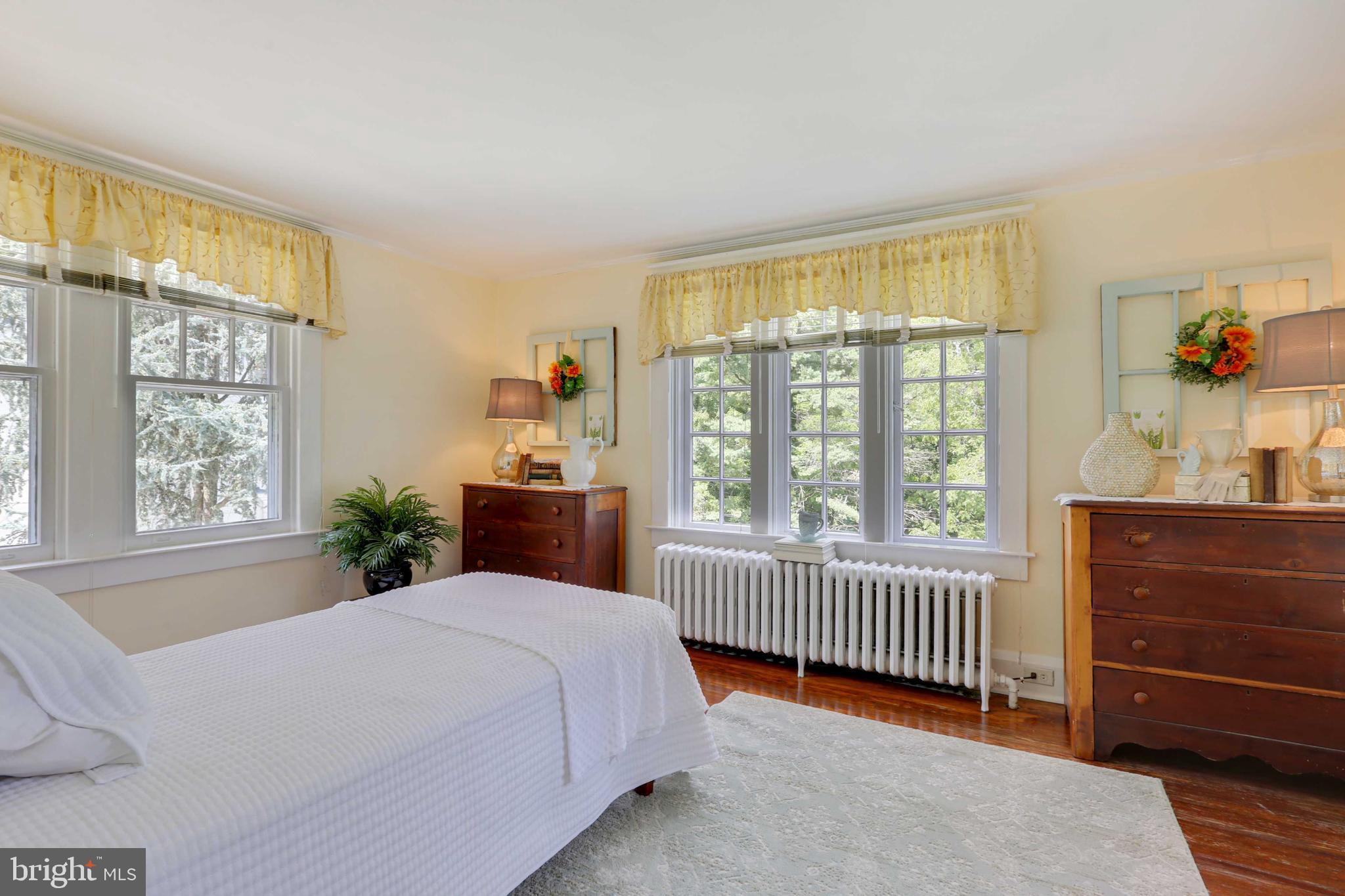 MOUNT WASHINGTON - Residential