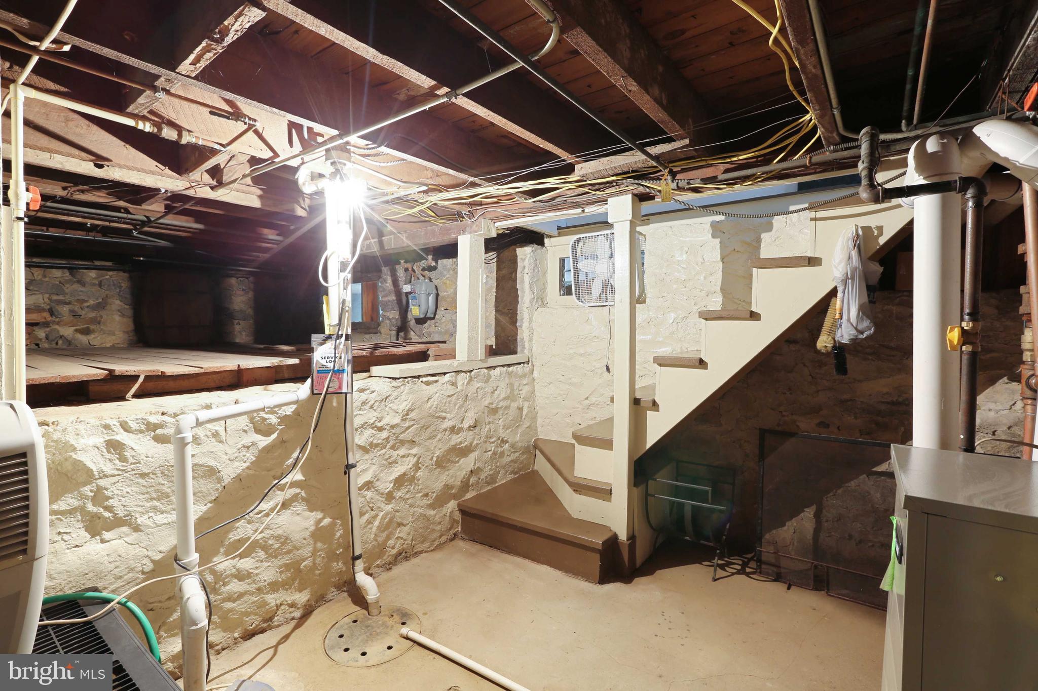 MOUNT WASHINGTON - Residential