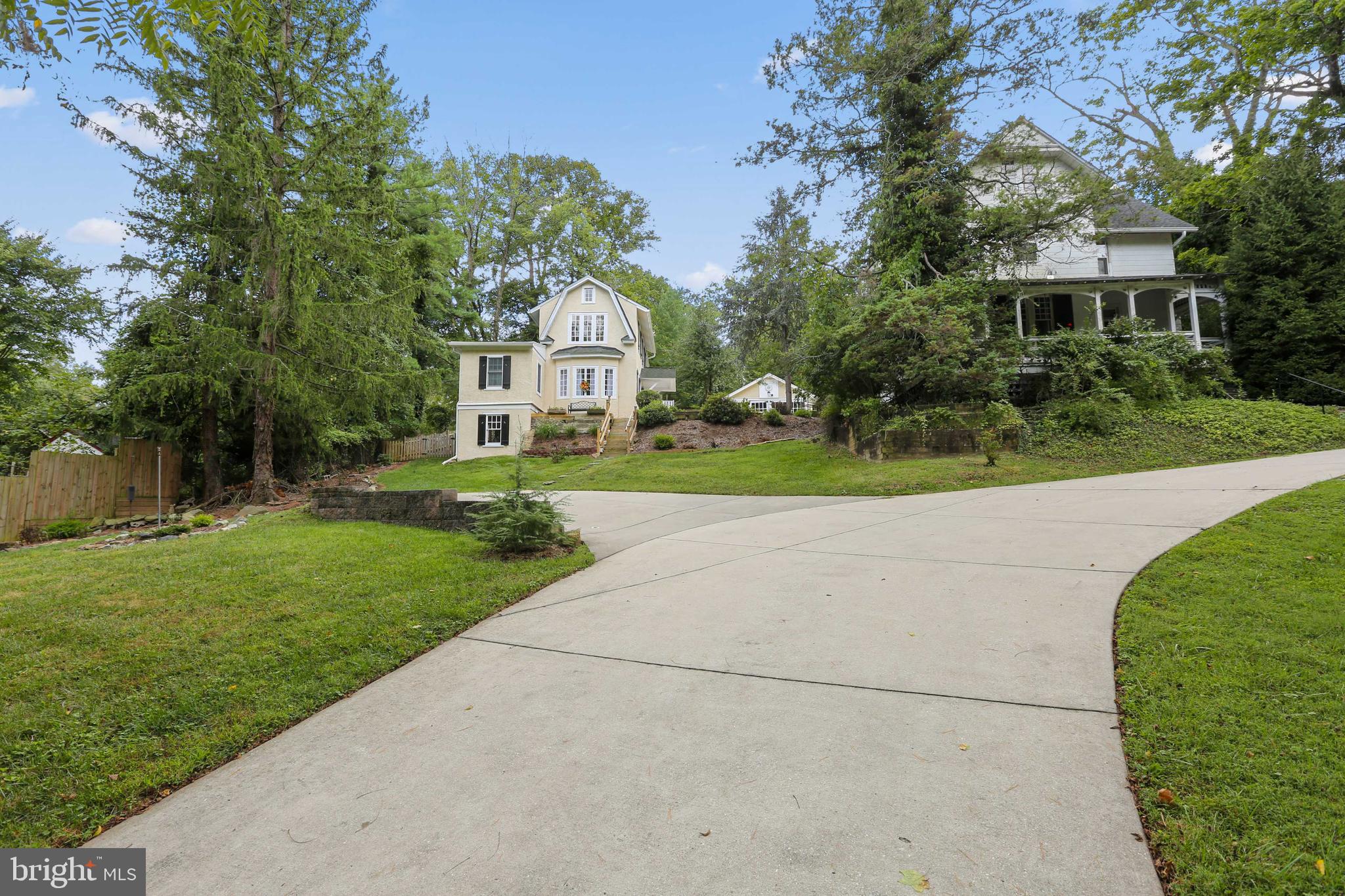 MOUNT WASHINGTON - Residential