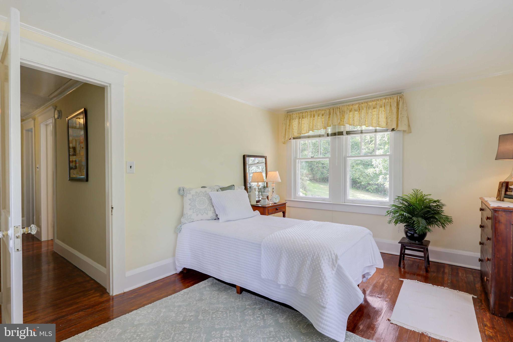 MOUNT WASHINGTON - Residential