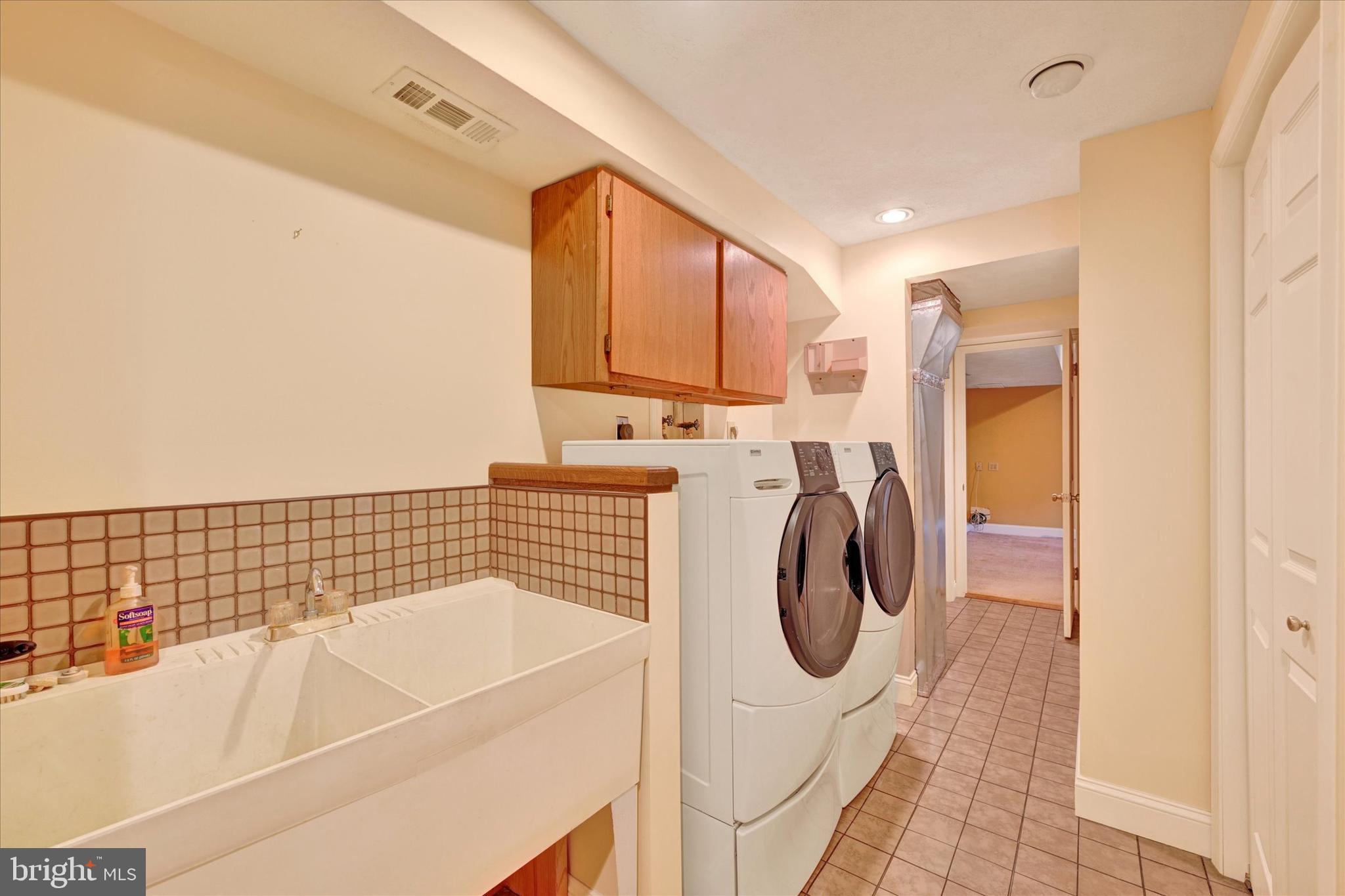 BENTWILLOW HEIGHTS - Residential