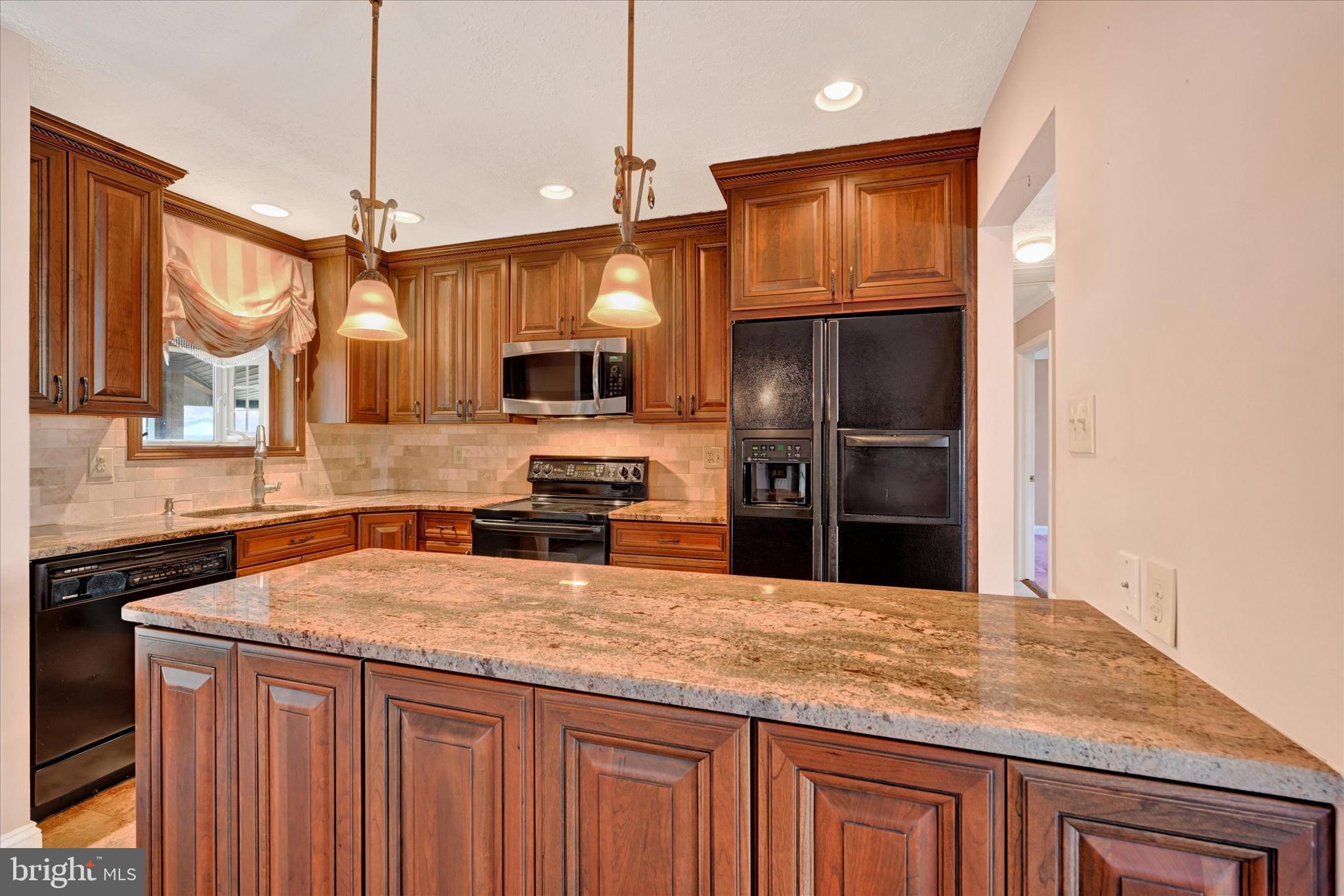 BENTWILLOW HEIGHTS - Residential