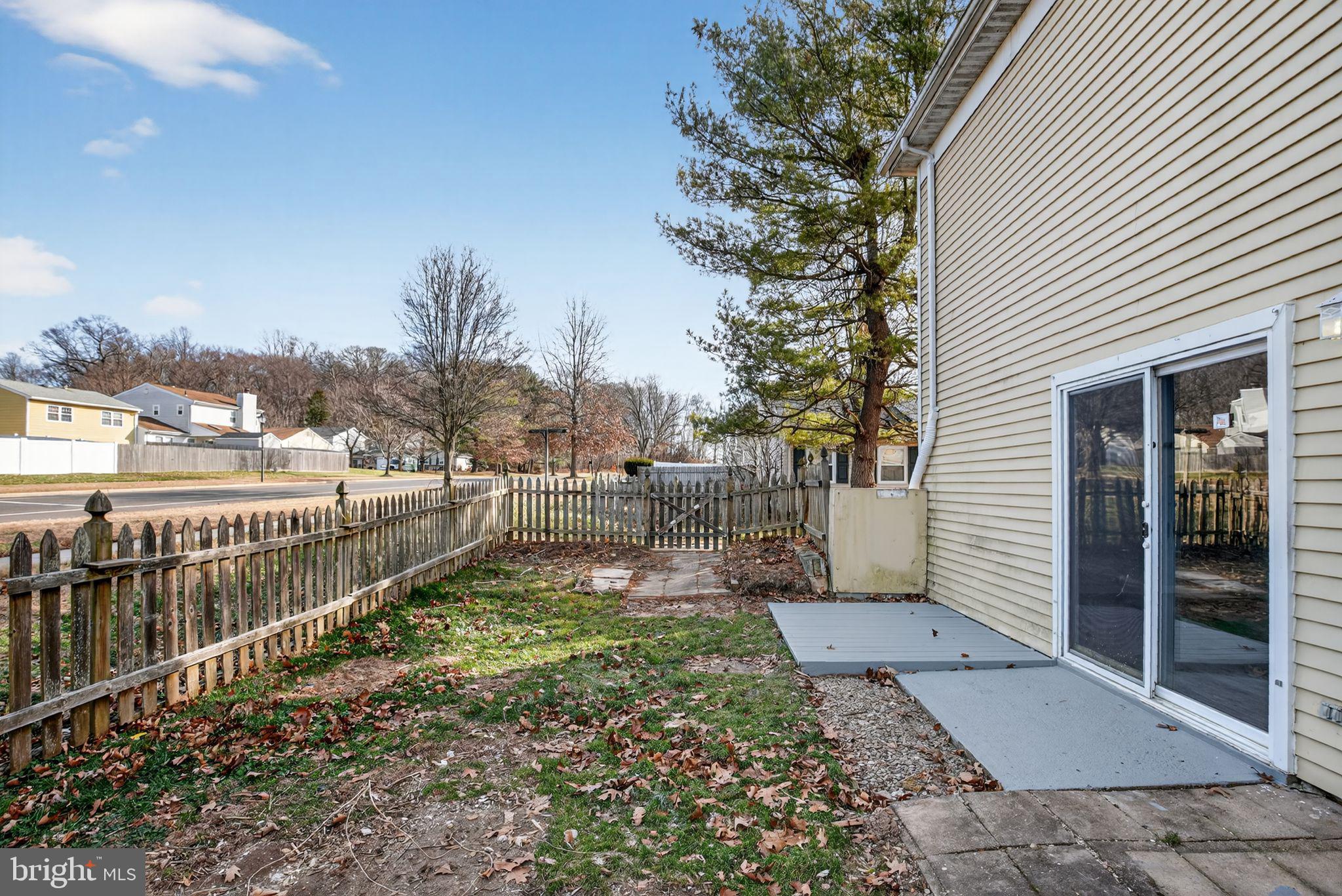 NEWTOWN CROSSING - Residential