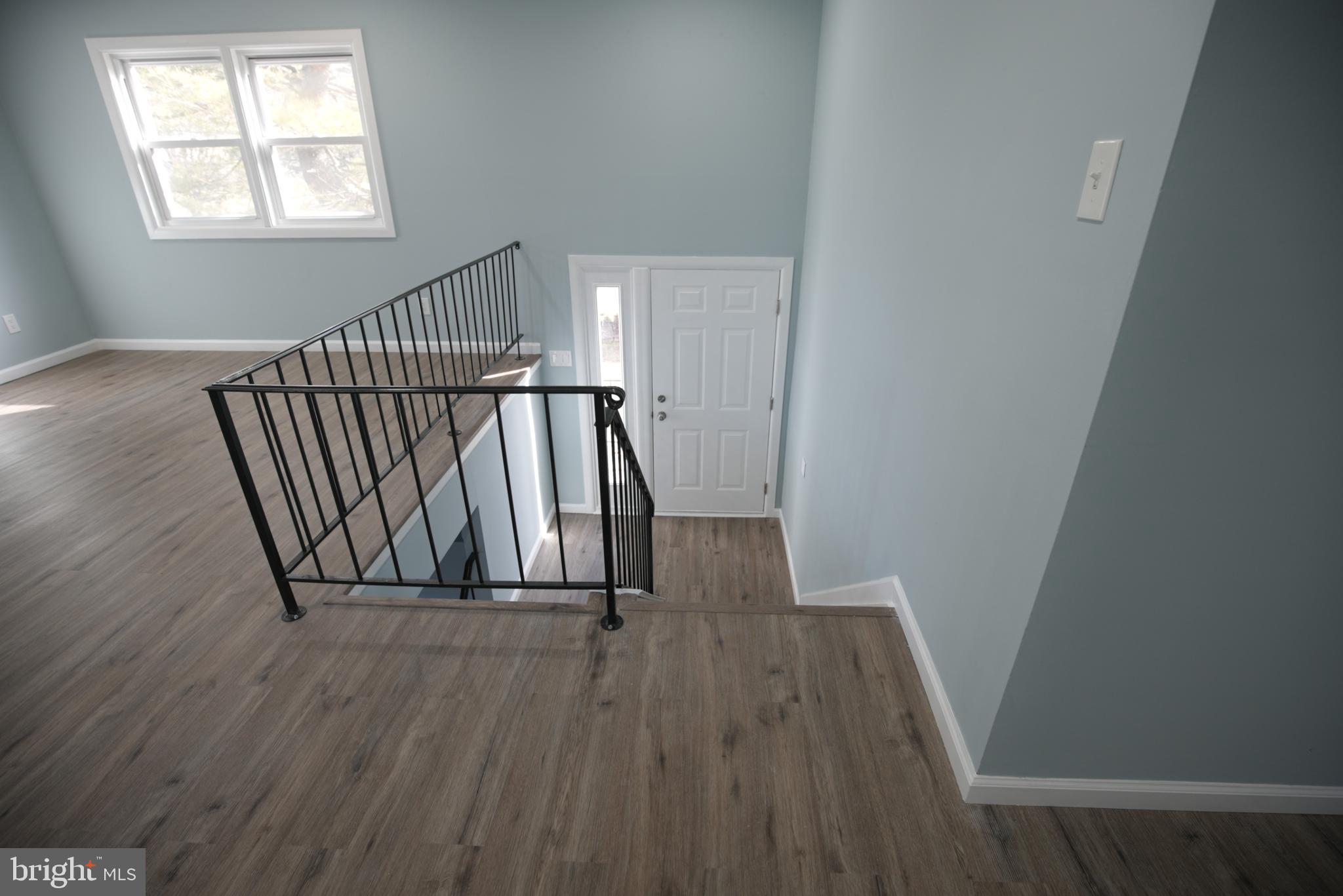 NEWTOWN CROSSING - Residential