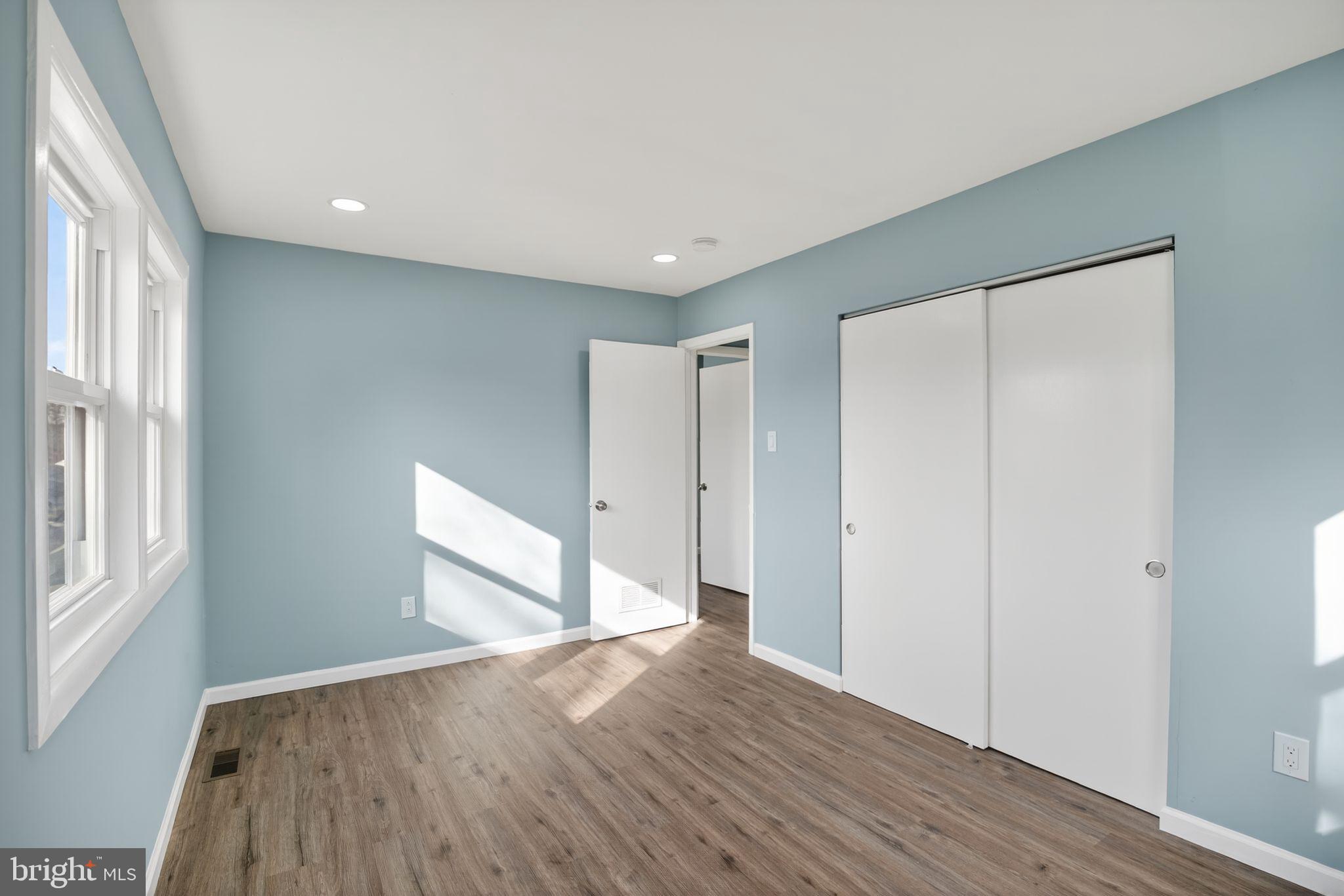 NEWTOWN CROSSING - Residential