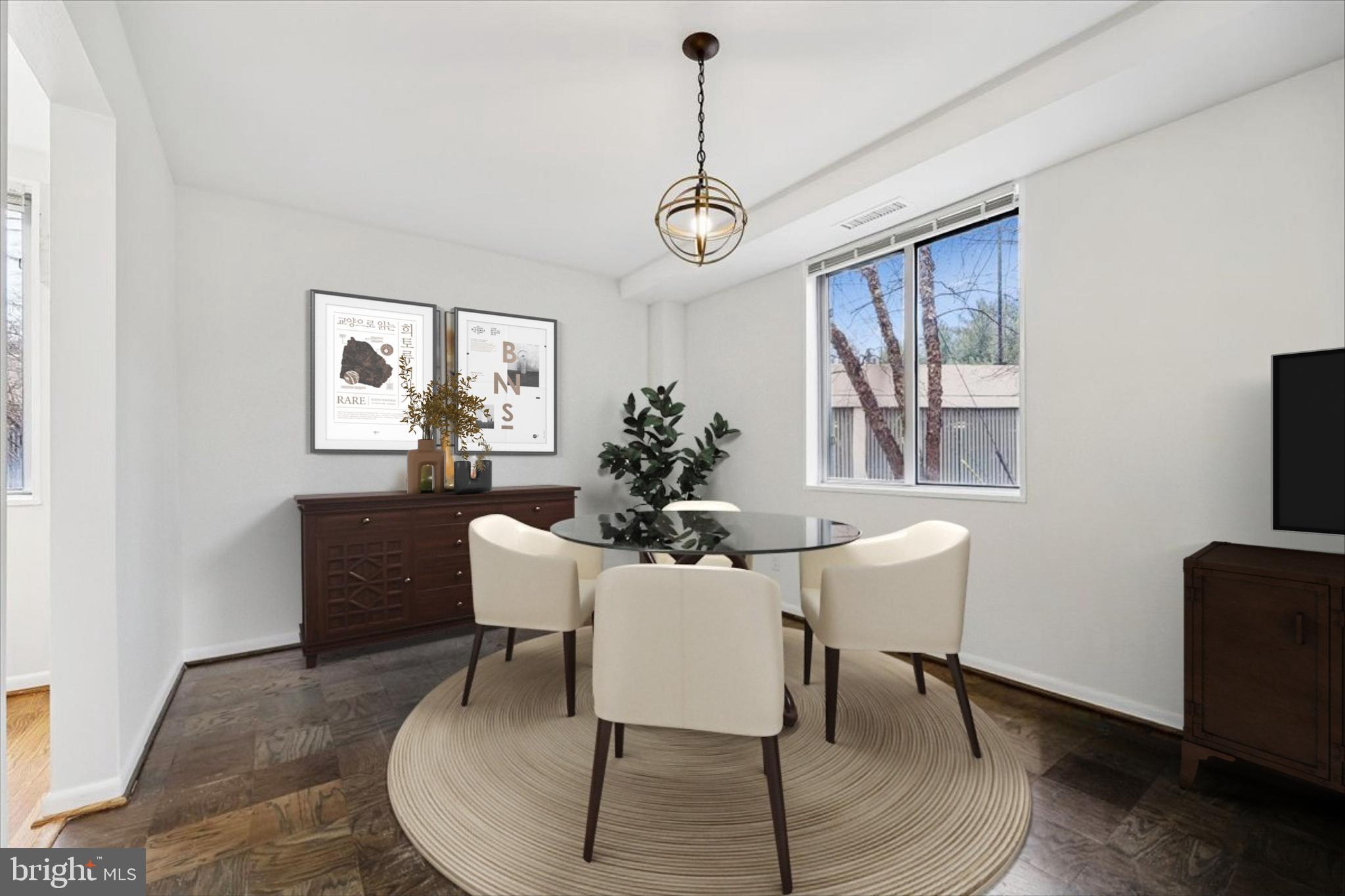 WHITEHALL - Residential