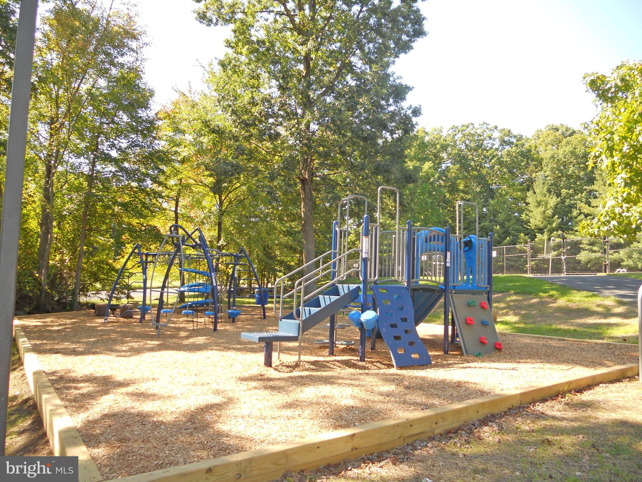 LITTLE ROCKY RUN - Residential