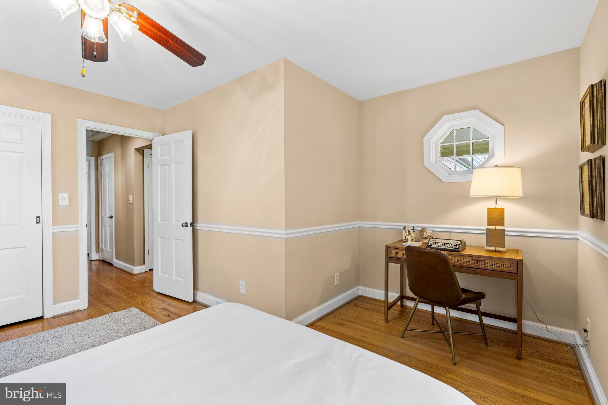 SHIRLEY WOODS - Residential