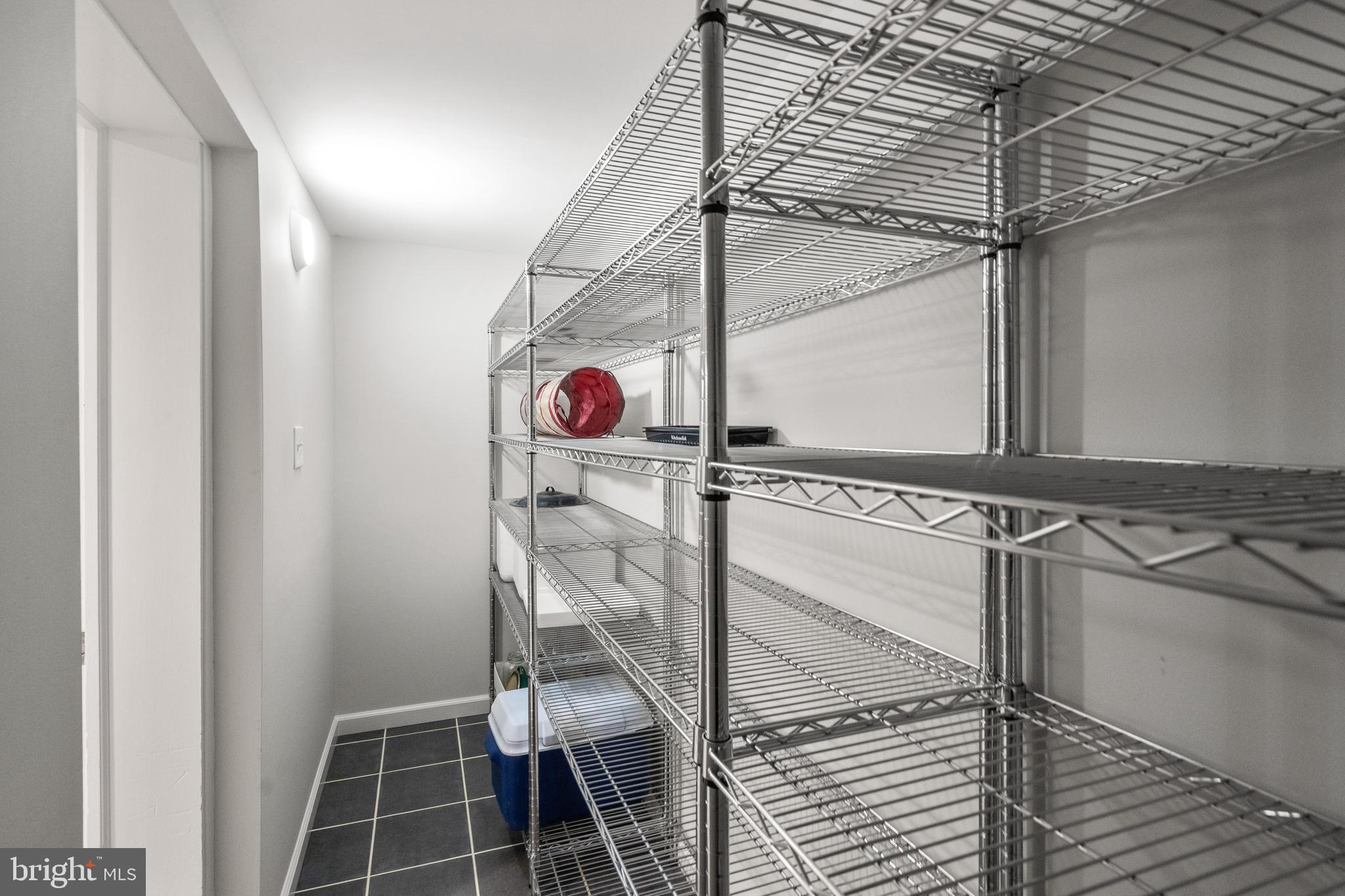 SHIRLEY WOODS - Residential