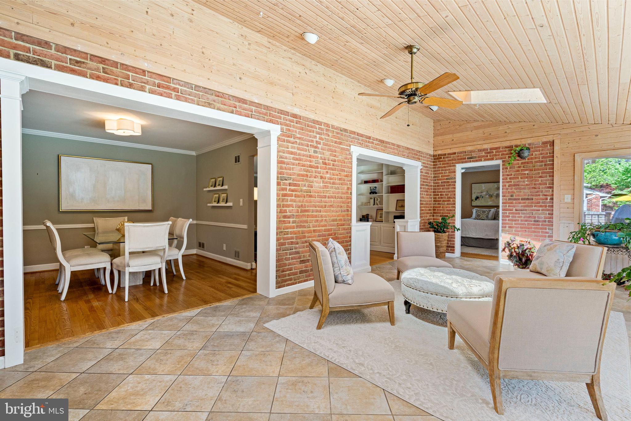 SHIRLEY WOODS - Residential