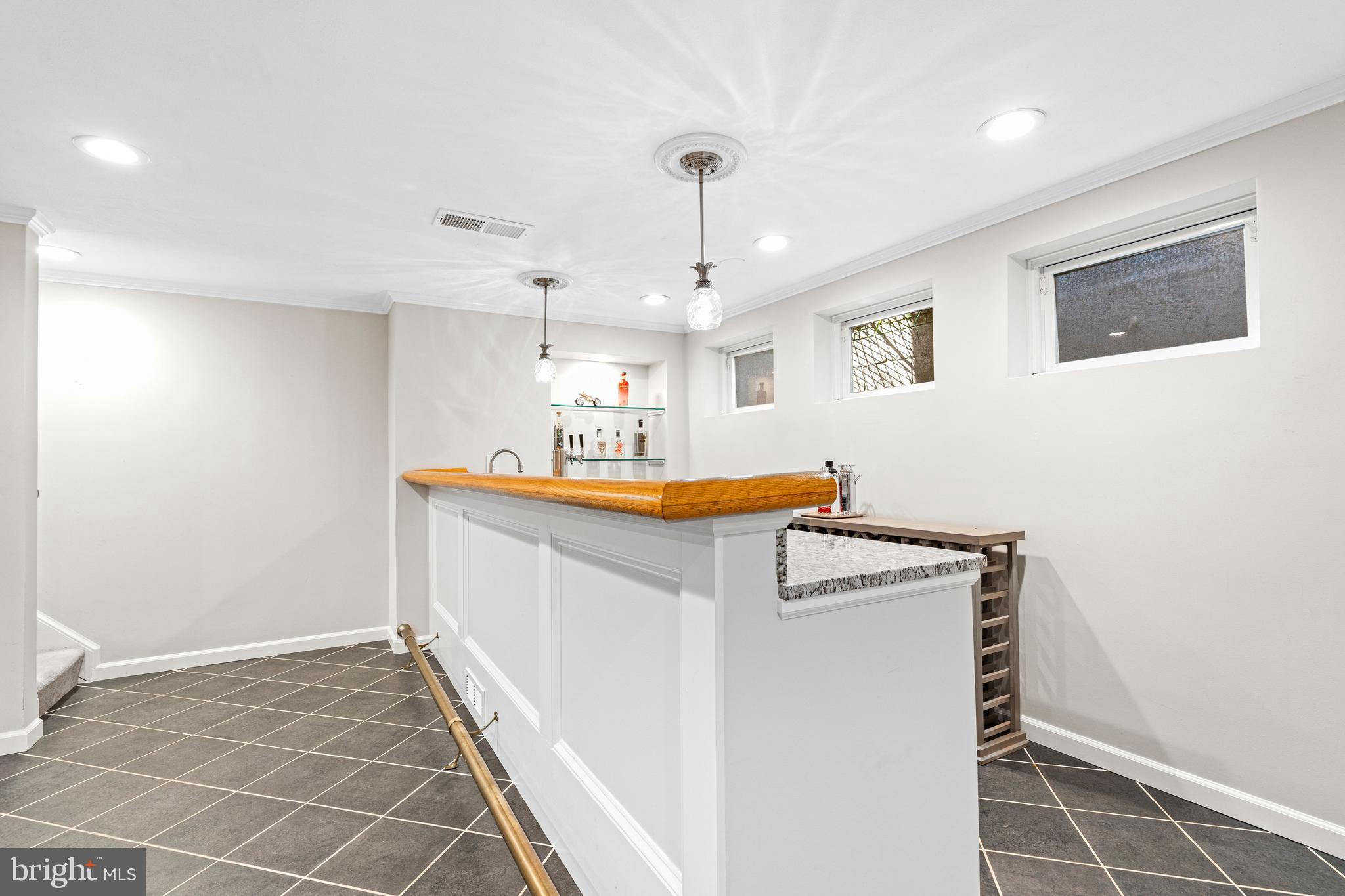 SHIRLEY WOODS - Residential