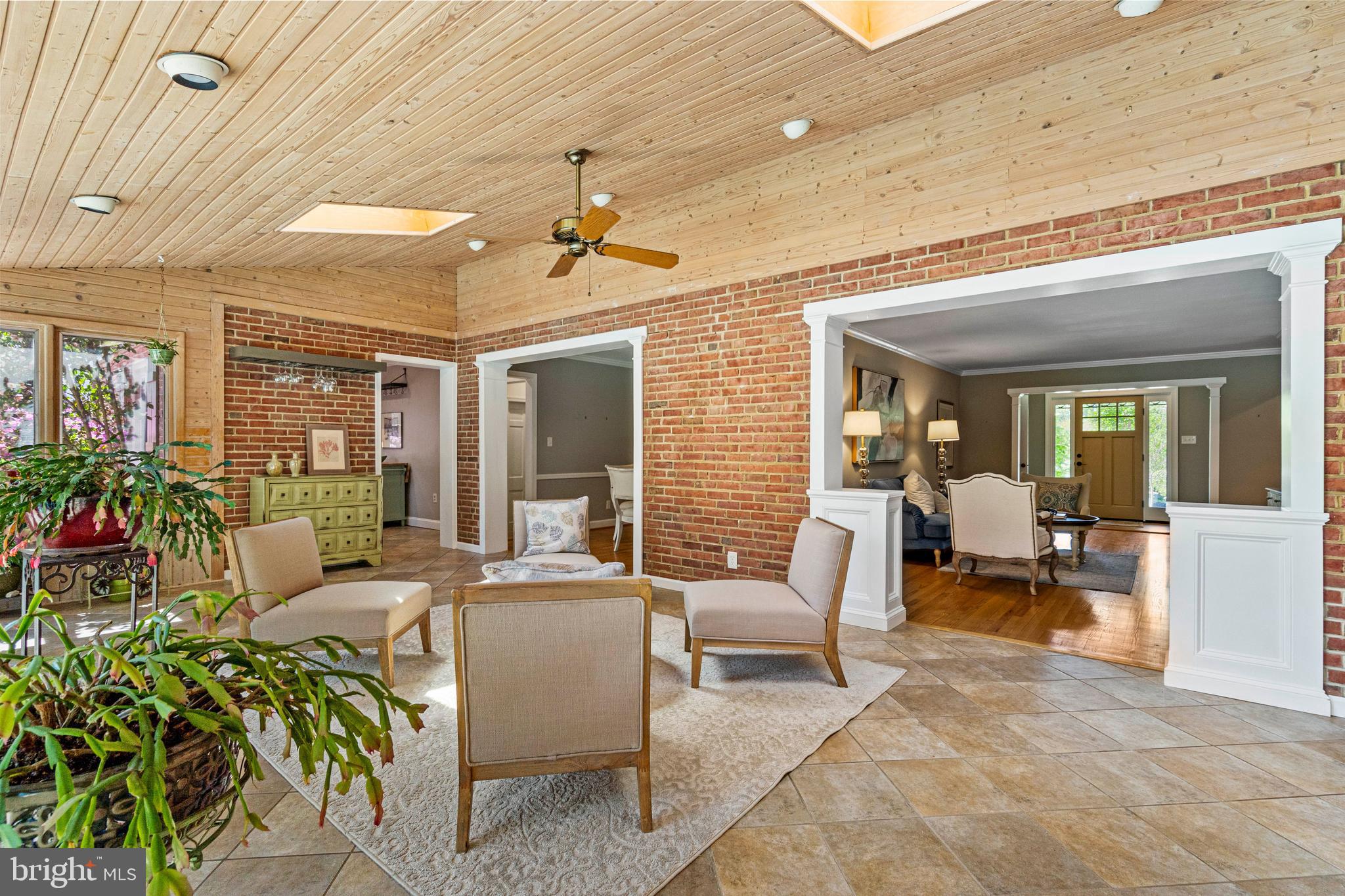 SHIRLEY WOODS - Residential