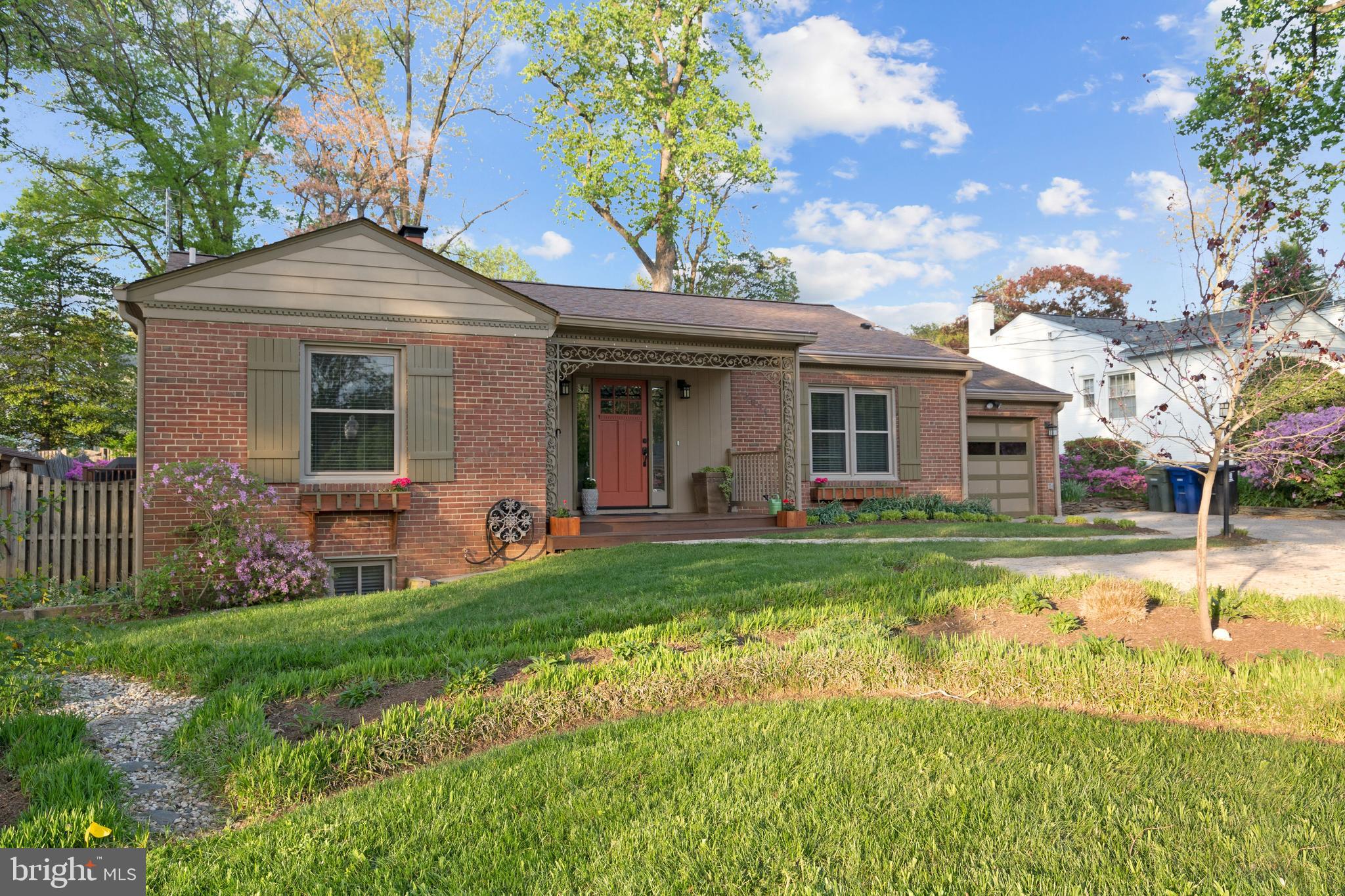 SHIRLEY WOODS - Residential