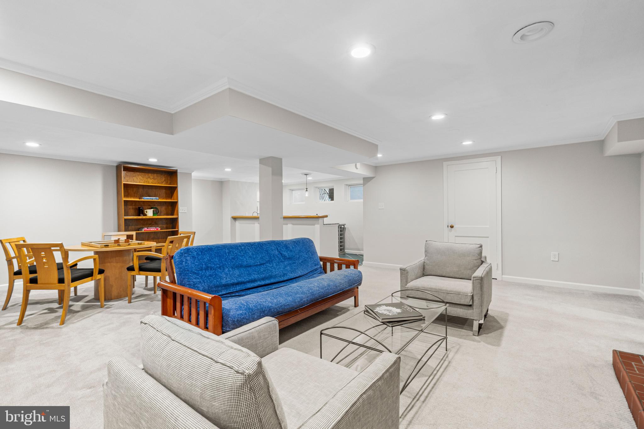 SHIRLEY WOODS - Residential