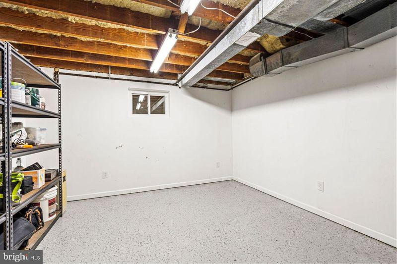 SHIRLEY WOODS - Residential