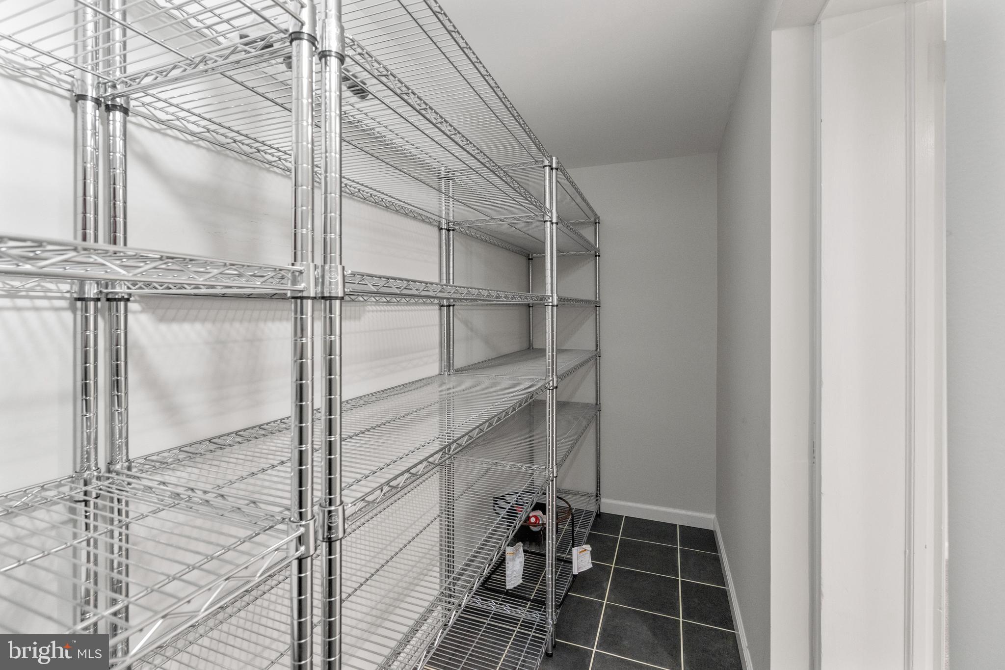 SHIRLEY WOODS - Residential