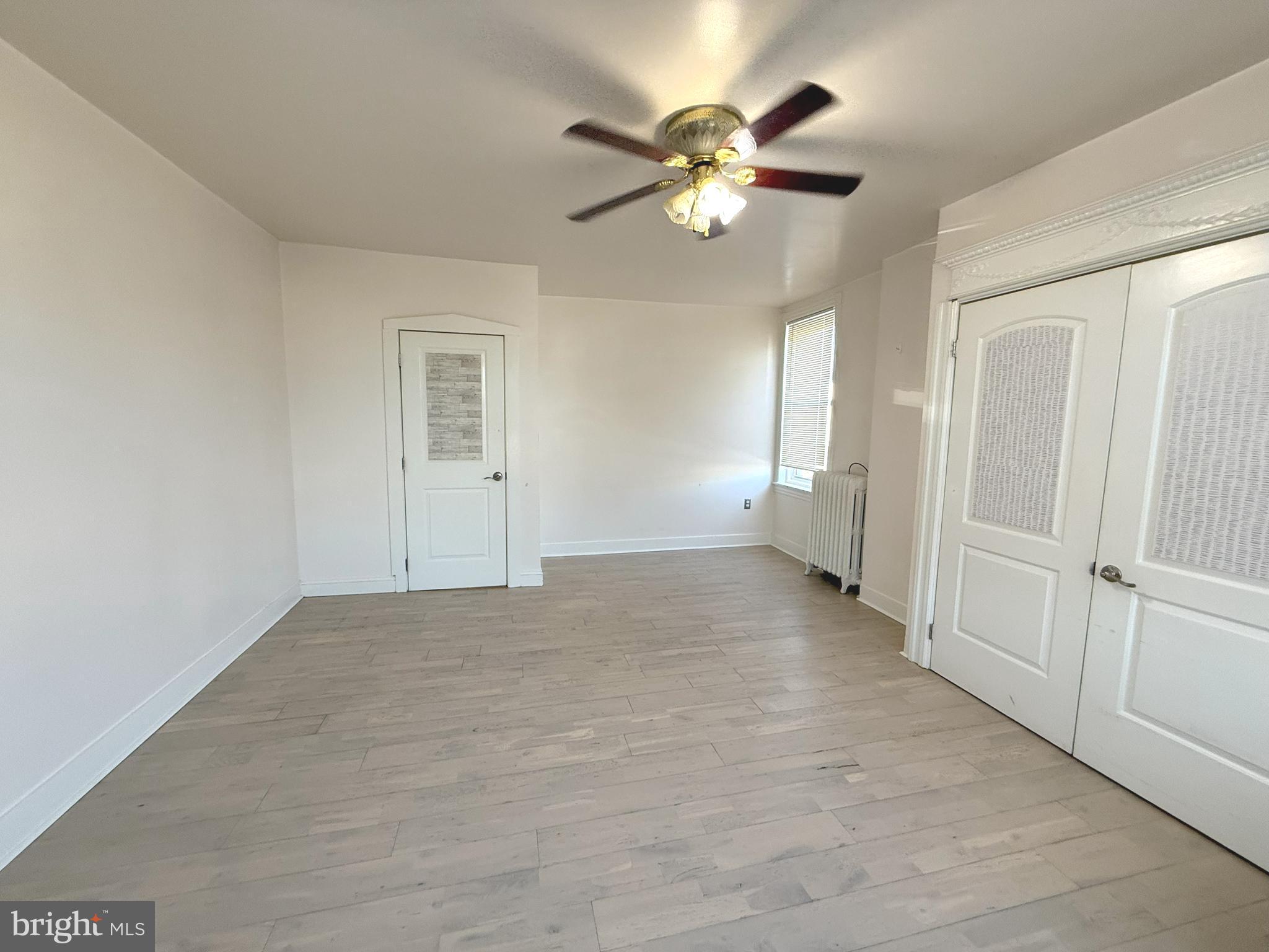 ELMWOOD PARK - Residential Income