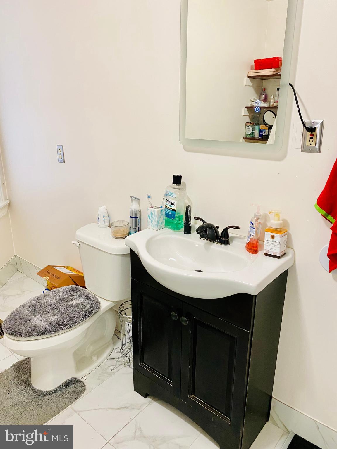 ELMWOOD PARK - Residential Income