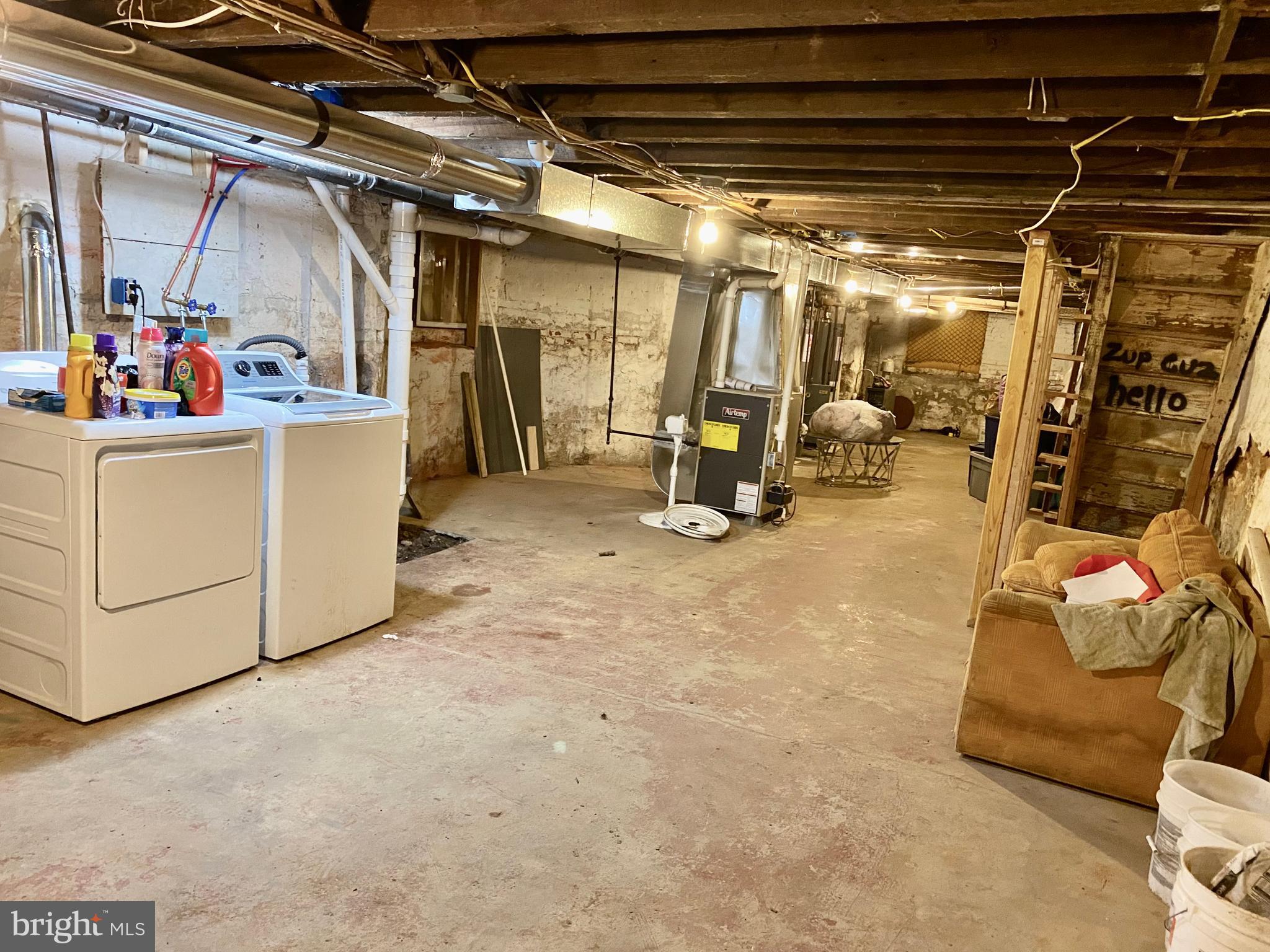 ELMWOOD PARK - Residential Income