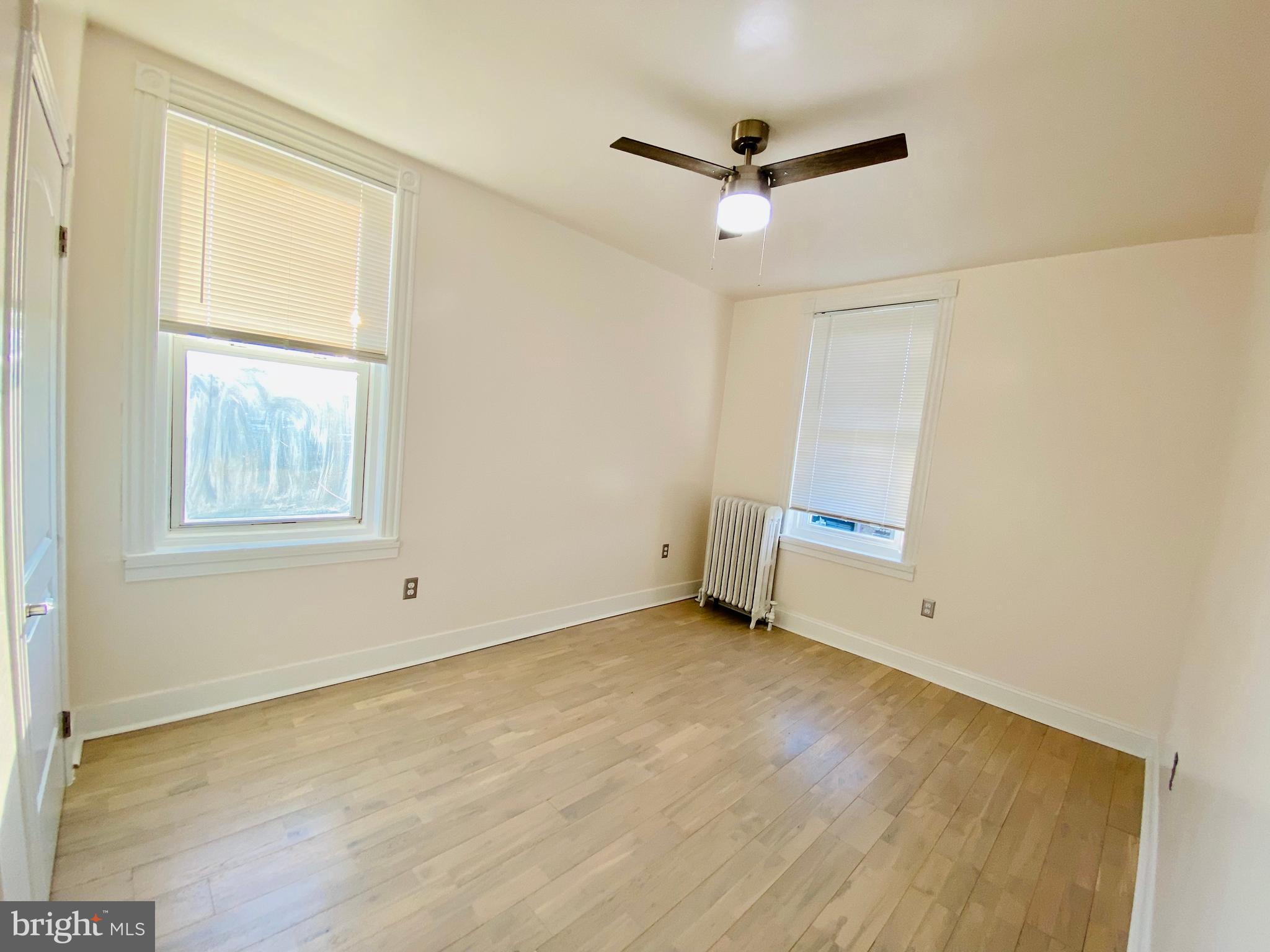 ELMWOOD PARK - Residential Income