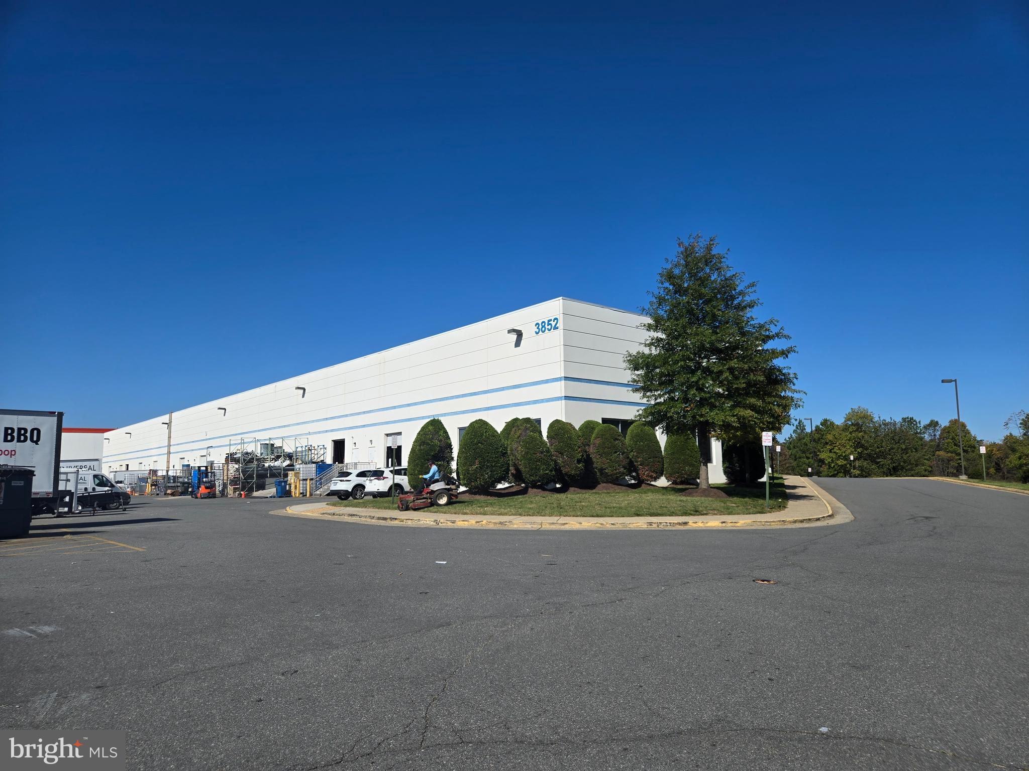 3852 DULLES SOUTH COURT J (B-10)