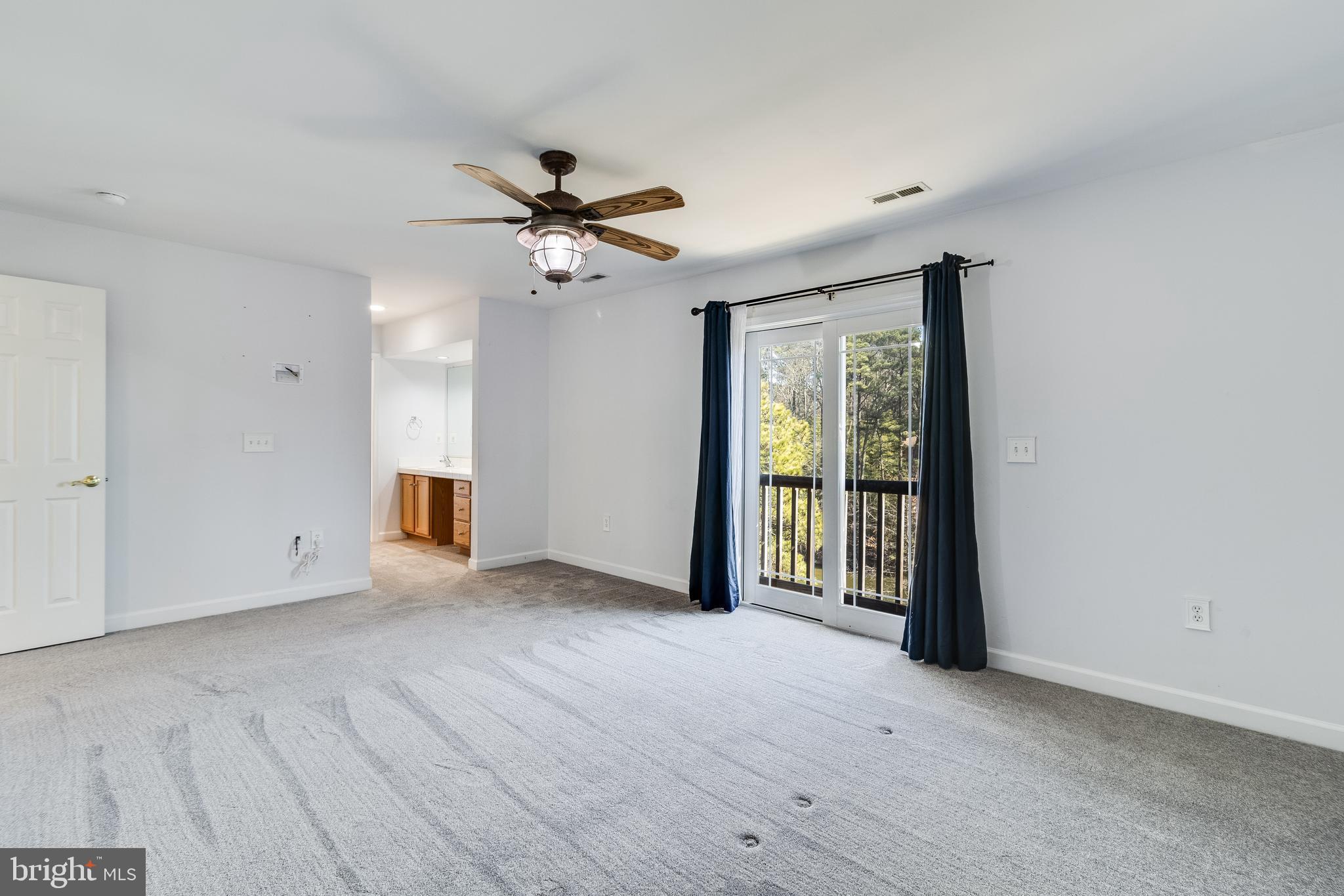 DRUM POINT - Residential