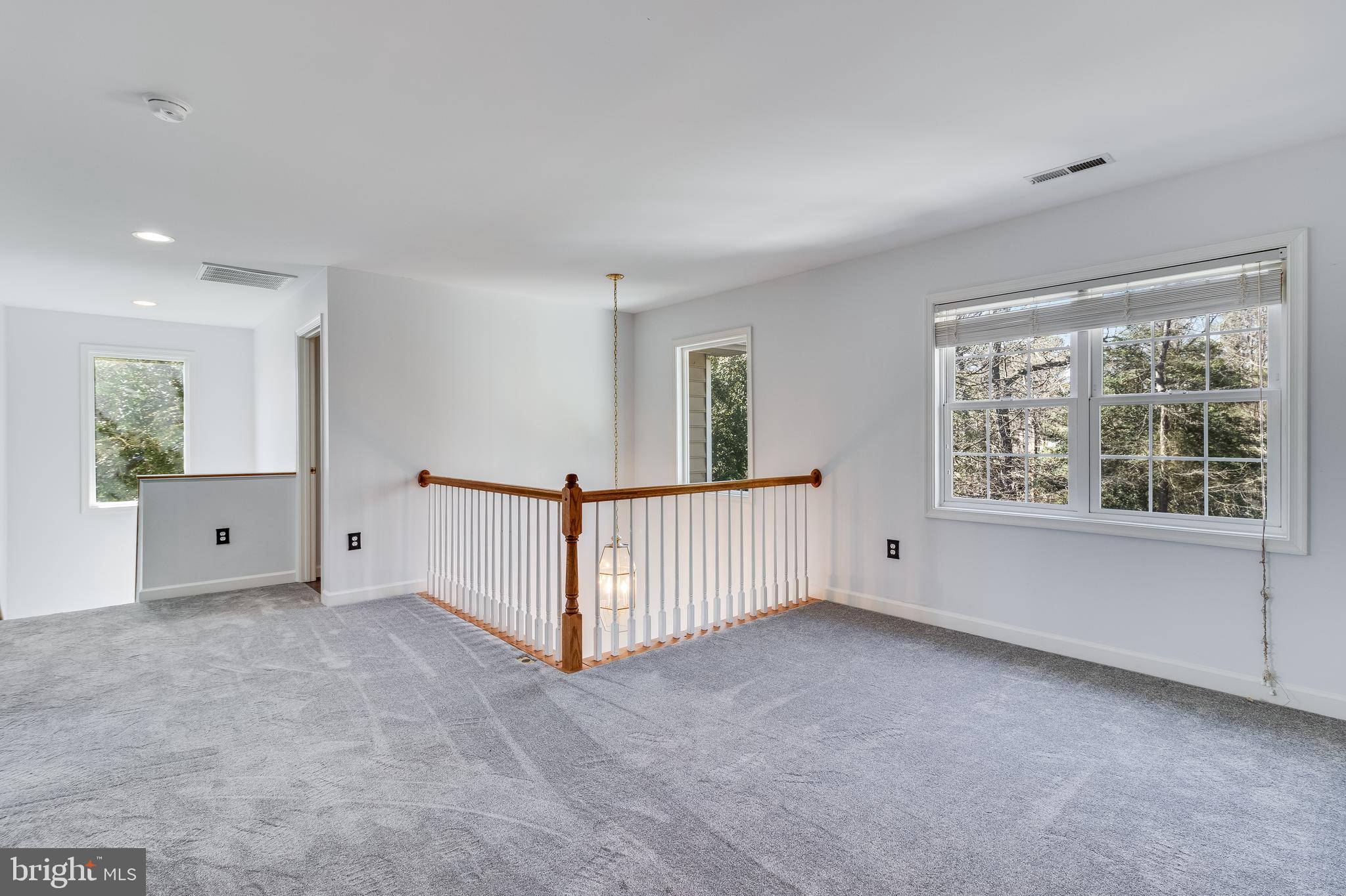 DRUM POINT - Residential