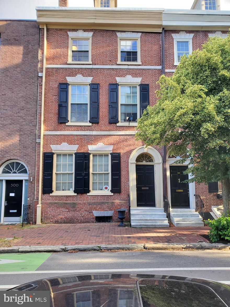 Large one bedroon one bath in the heart of Society Hill. Walk to everything!! Hardwood floors, central air and heat and in unit laundry with lots of natural light and plenty of closet space. Tenant is responsible for gas and electric. Sorry, no pets. More pics coming soon