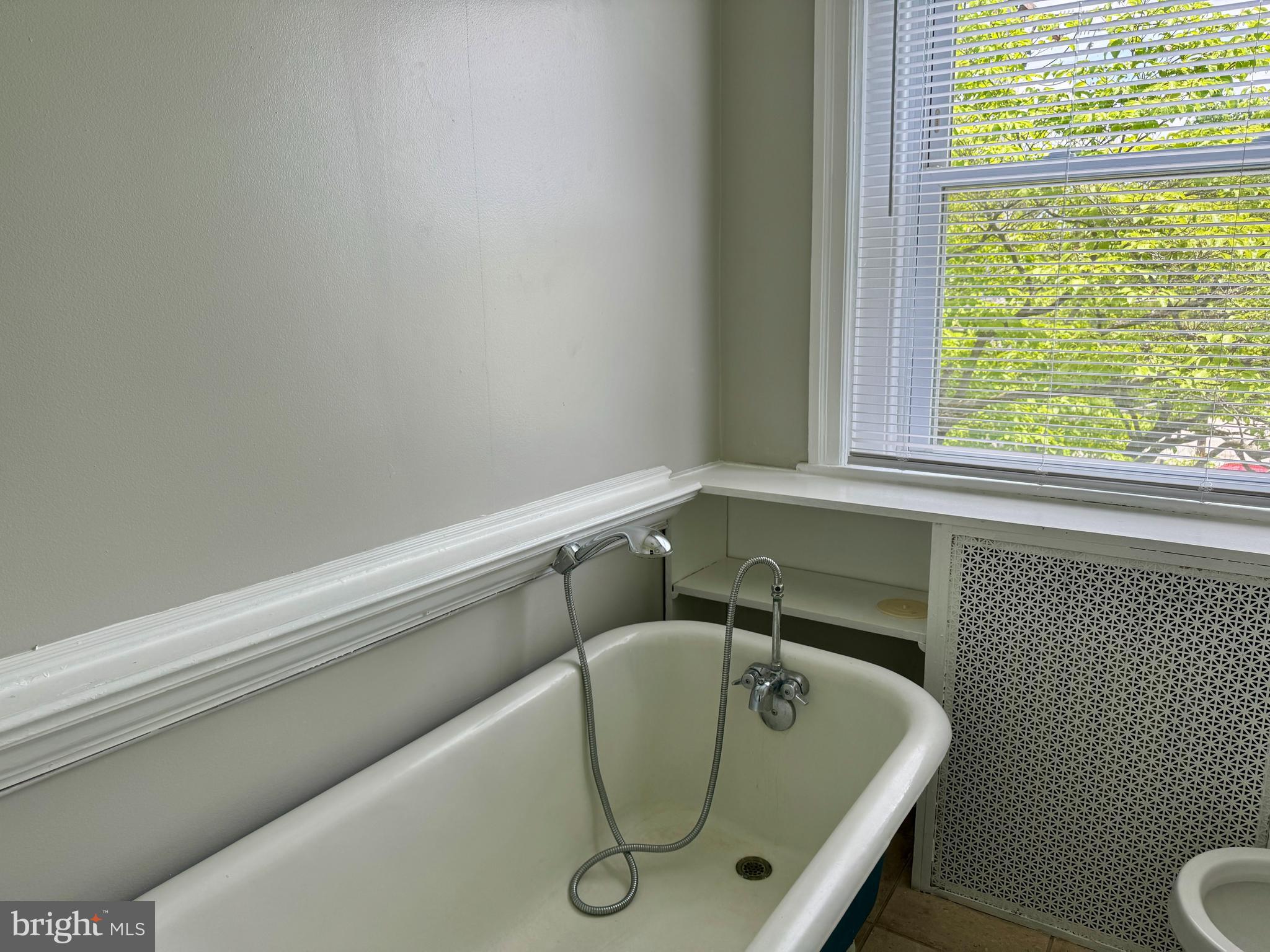 ELKINS PARK - Residential Lease