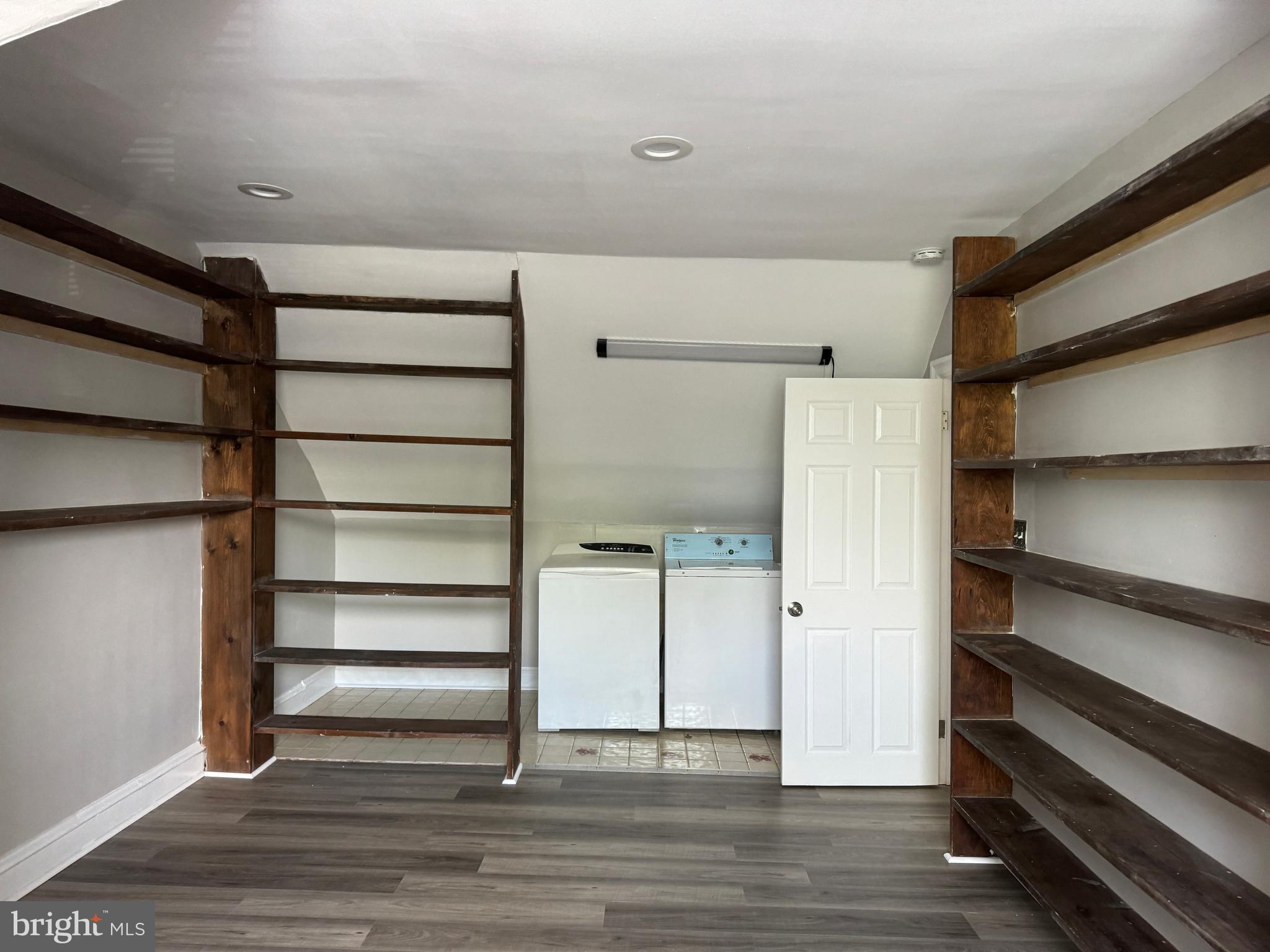 ELKINS PARK - Residential Lease