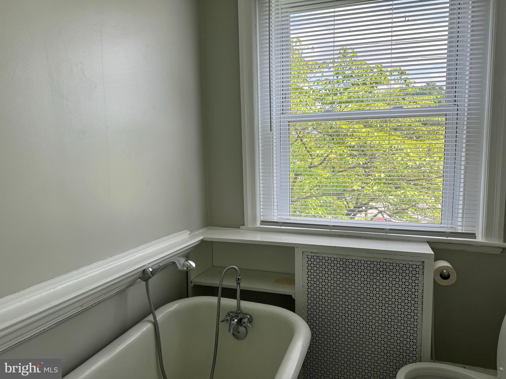 ELKINS PARK - Residential Lease