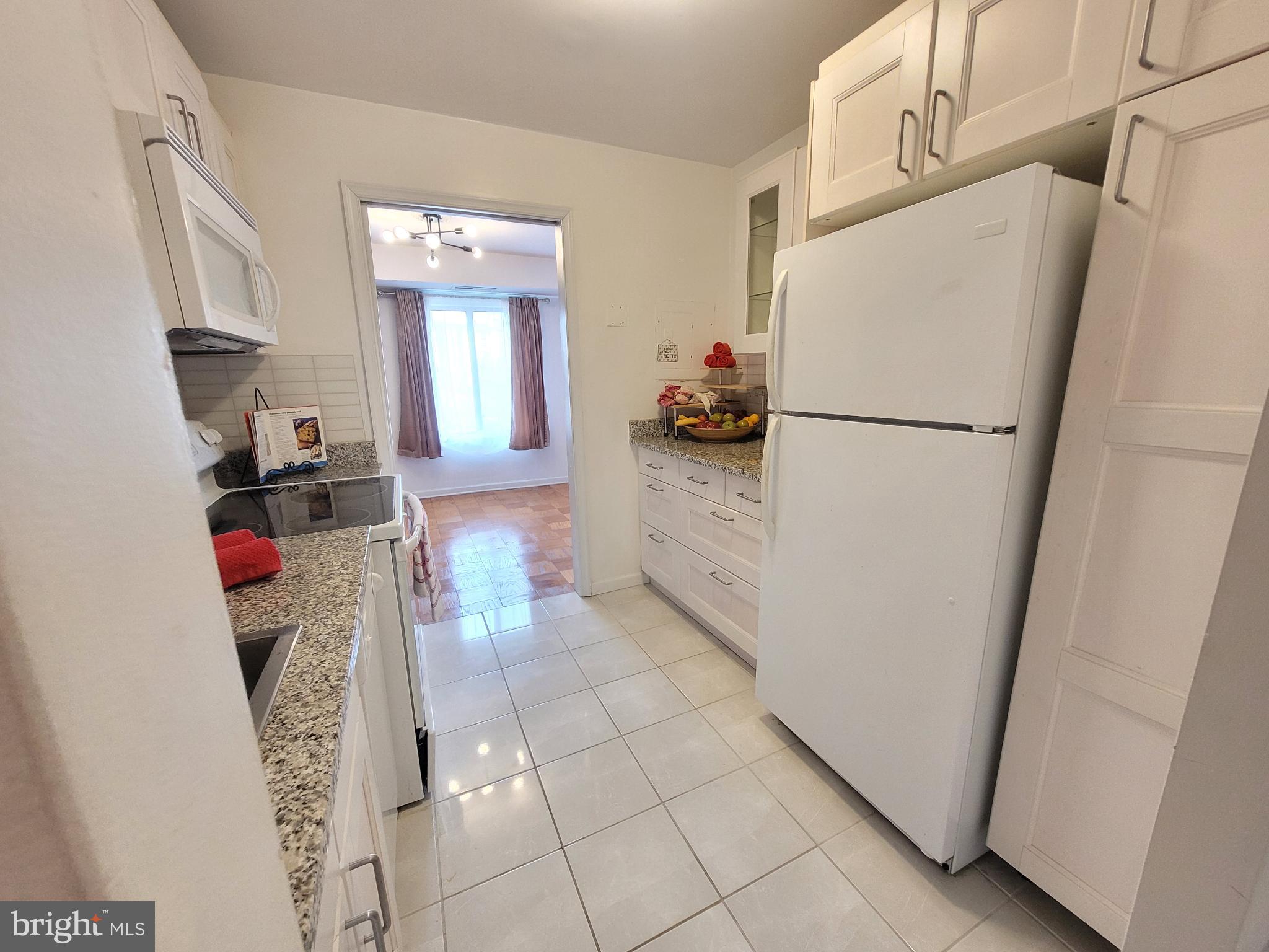 WOODLAKE TOWERS - Residential Lease