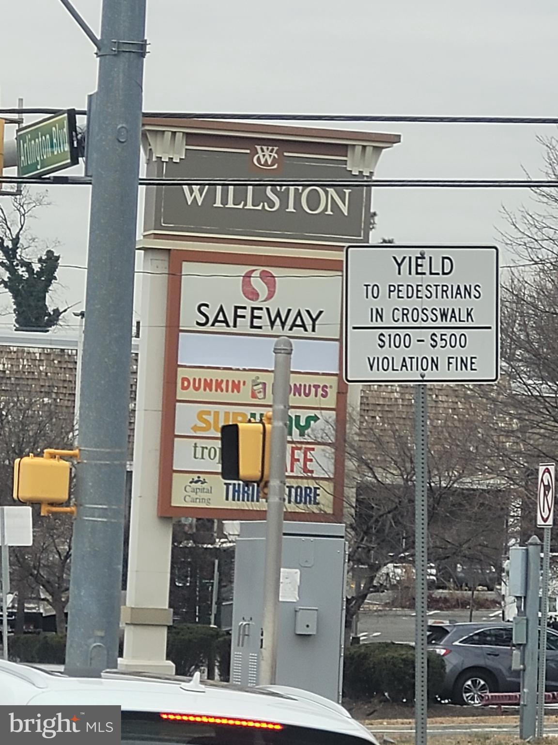 WOODLAKE TOWERS - Residential Lease