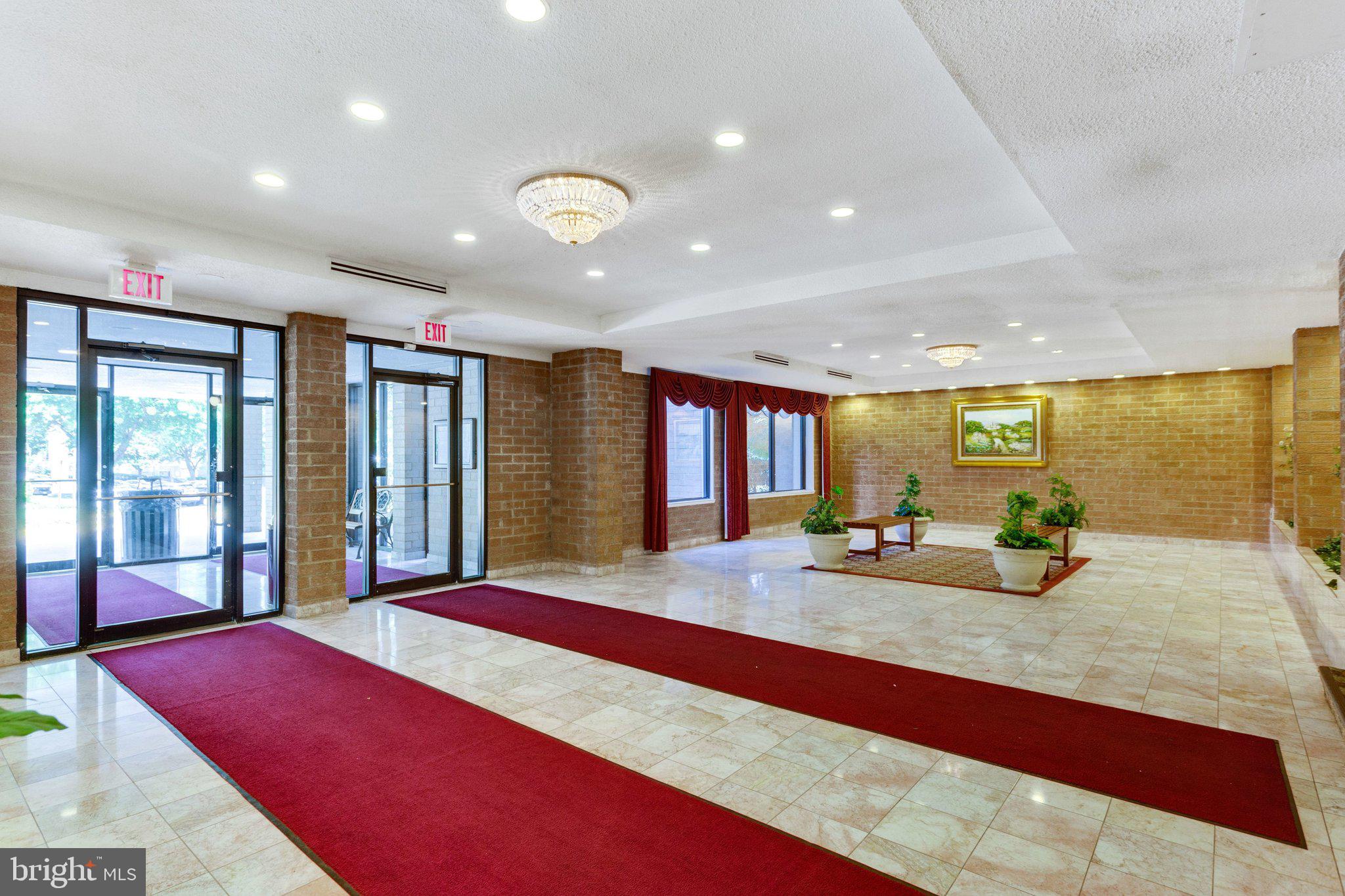 WOODLAKE TOWERS - Residential Lease